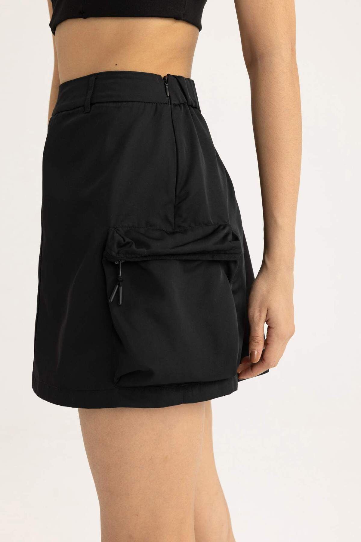 DeFacto-DeFactoFit - Standard Fit Mini Skirt C0502AX24SM 5