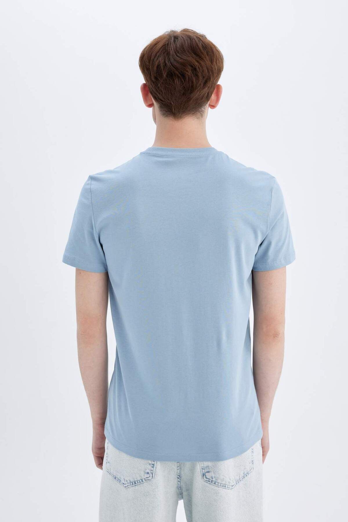 DeFacto-T-shirt με στάμπα με λαιμόκοψη - C3946AX24SM 7