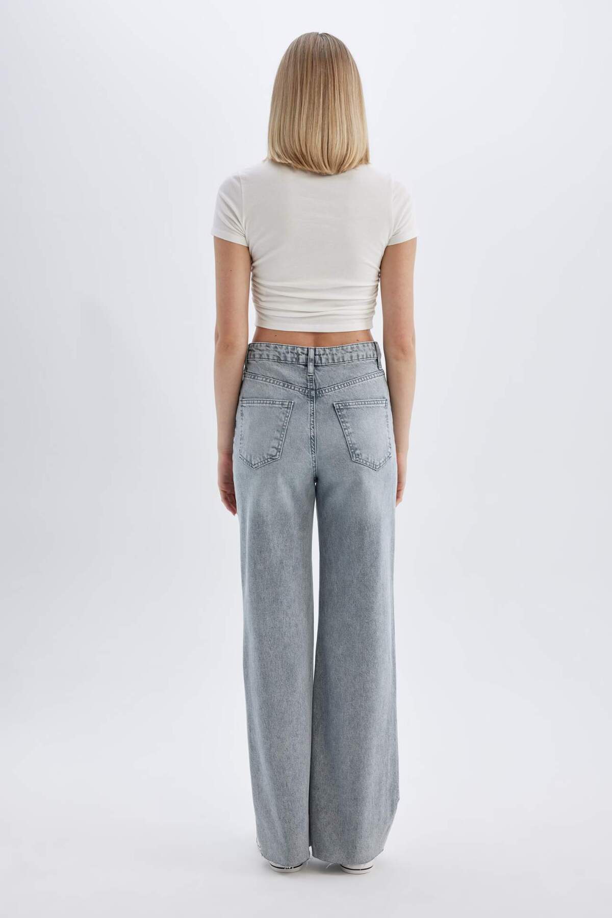 DeFacto-Pantaloni lungi de blugi spălați cu talie înaltă din anii 90 C8606AX24HS 5
