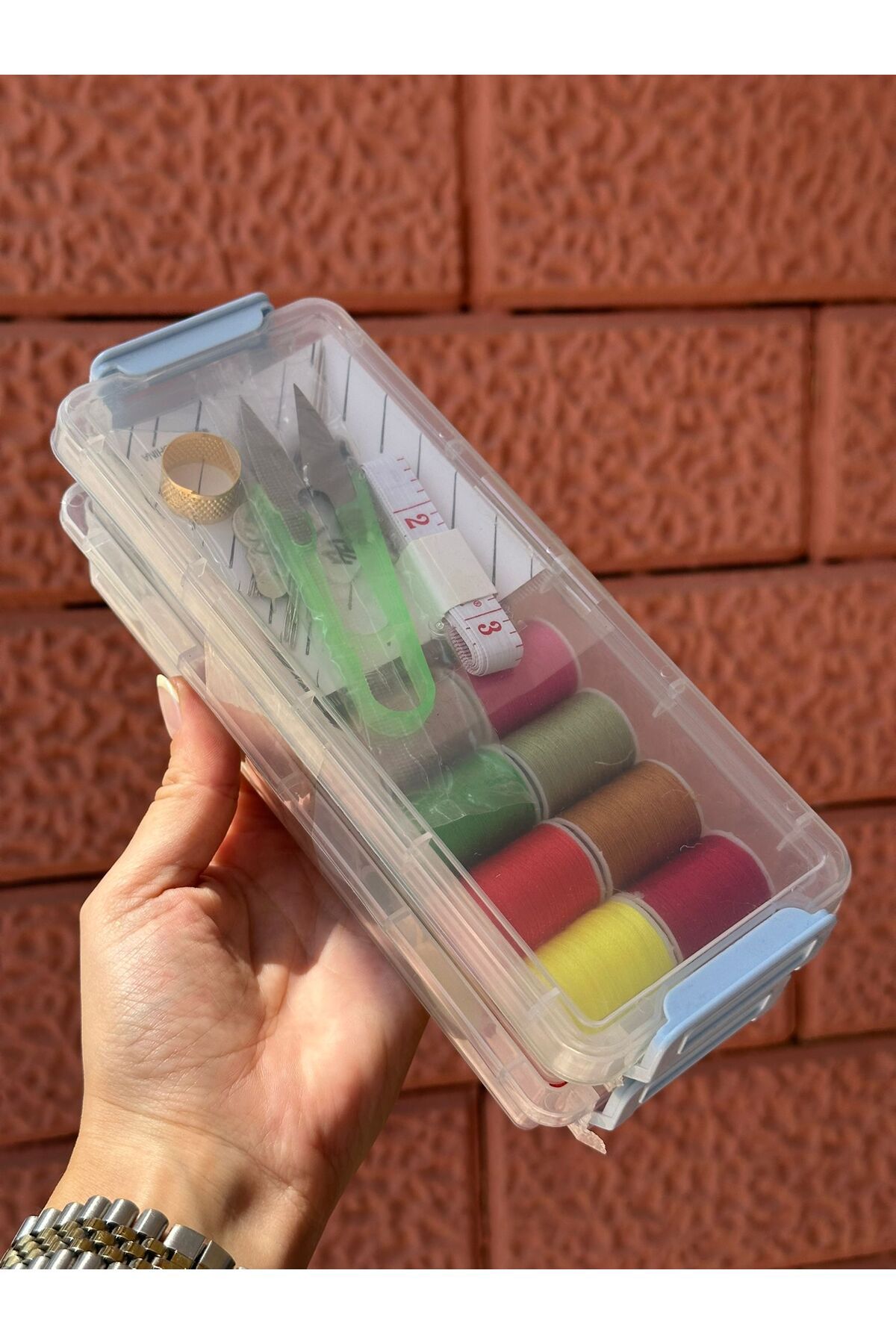 Gondol-Set de cusut cu cutie pliată (ac de cusut, metru, foarfece, inel, instalare a firei, 32 bucăți de ață de cusut) 2