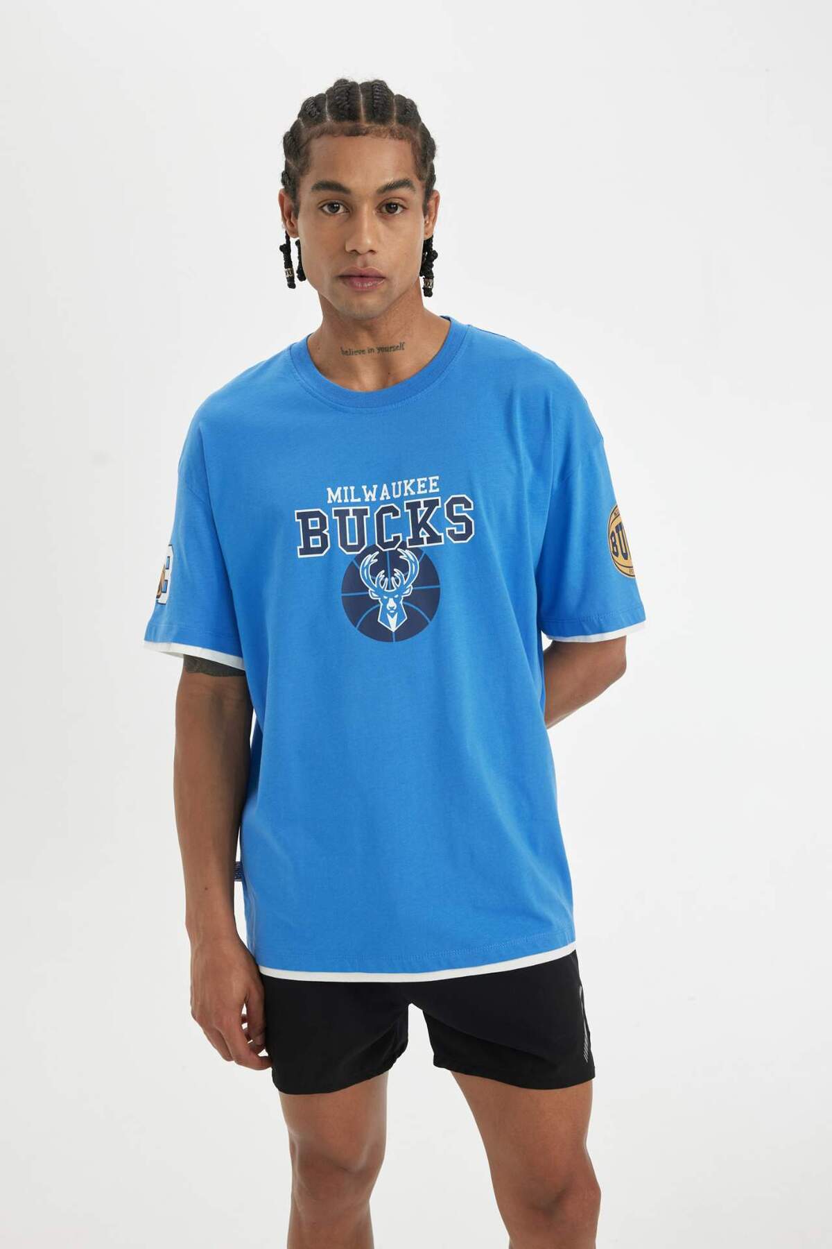 DeFacto-DeFactoFit NBA Milwaukee Bucks Boxy Fit Crew λαιμόκοψη κοντομάνικο μπλουζάκι B9901AX24SM 3