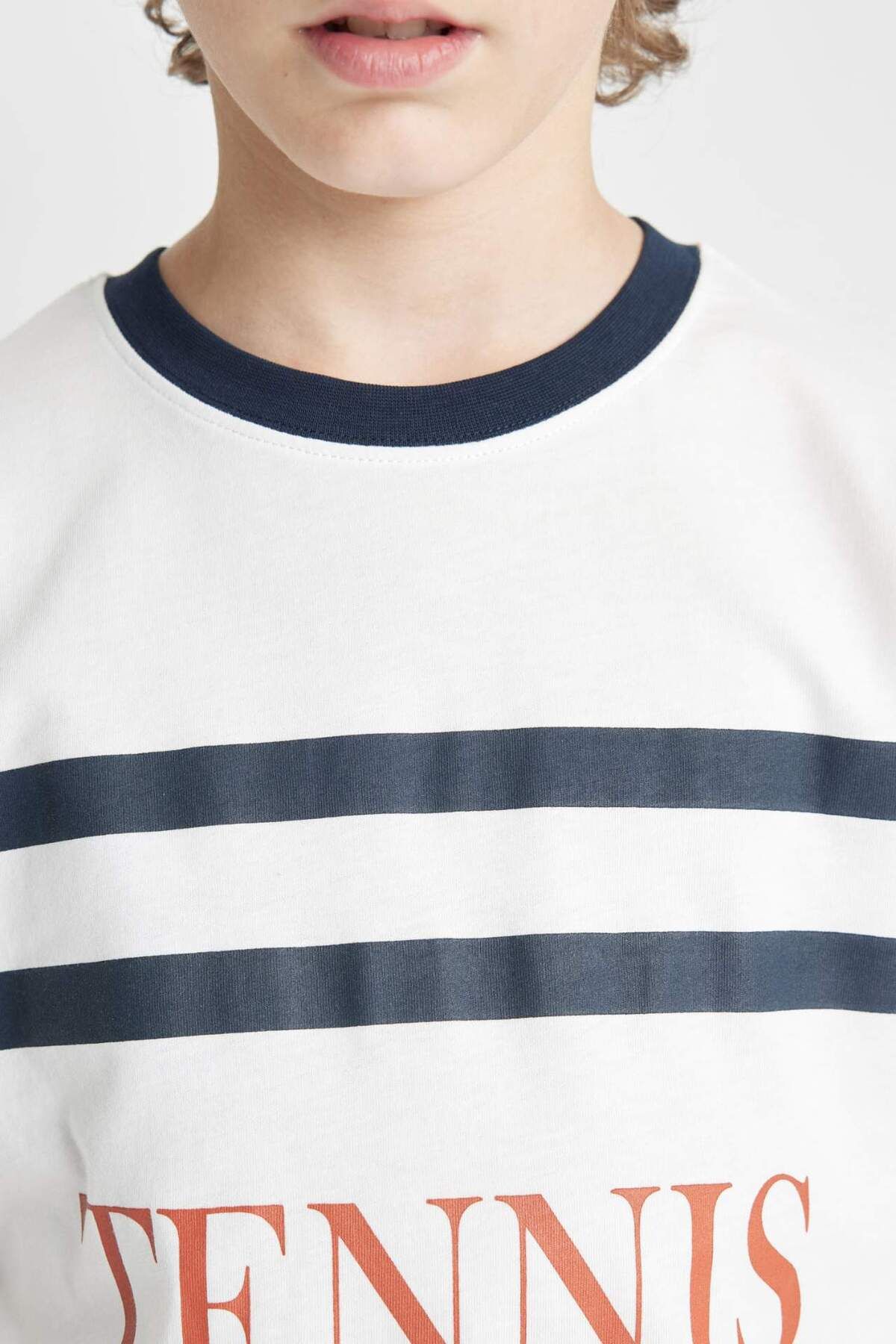 DeFacto-Boy - Crew Neck Printed Oversize T-Shirt C4904A824HS 5