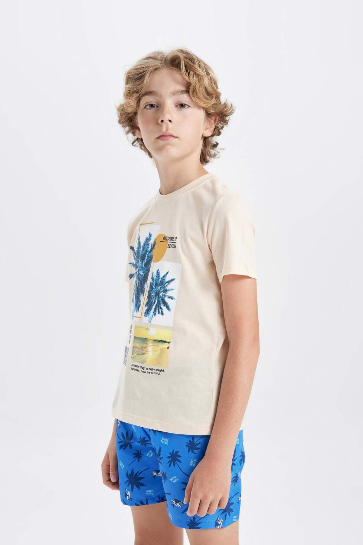 DeFacto-2-teiliges Set für Jungen, kurzärmliges T-Shirt mit Palmenmuster und Rundhalsausschnitt, Badeshorts C4553A824HS 4