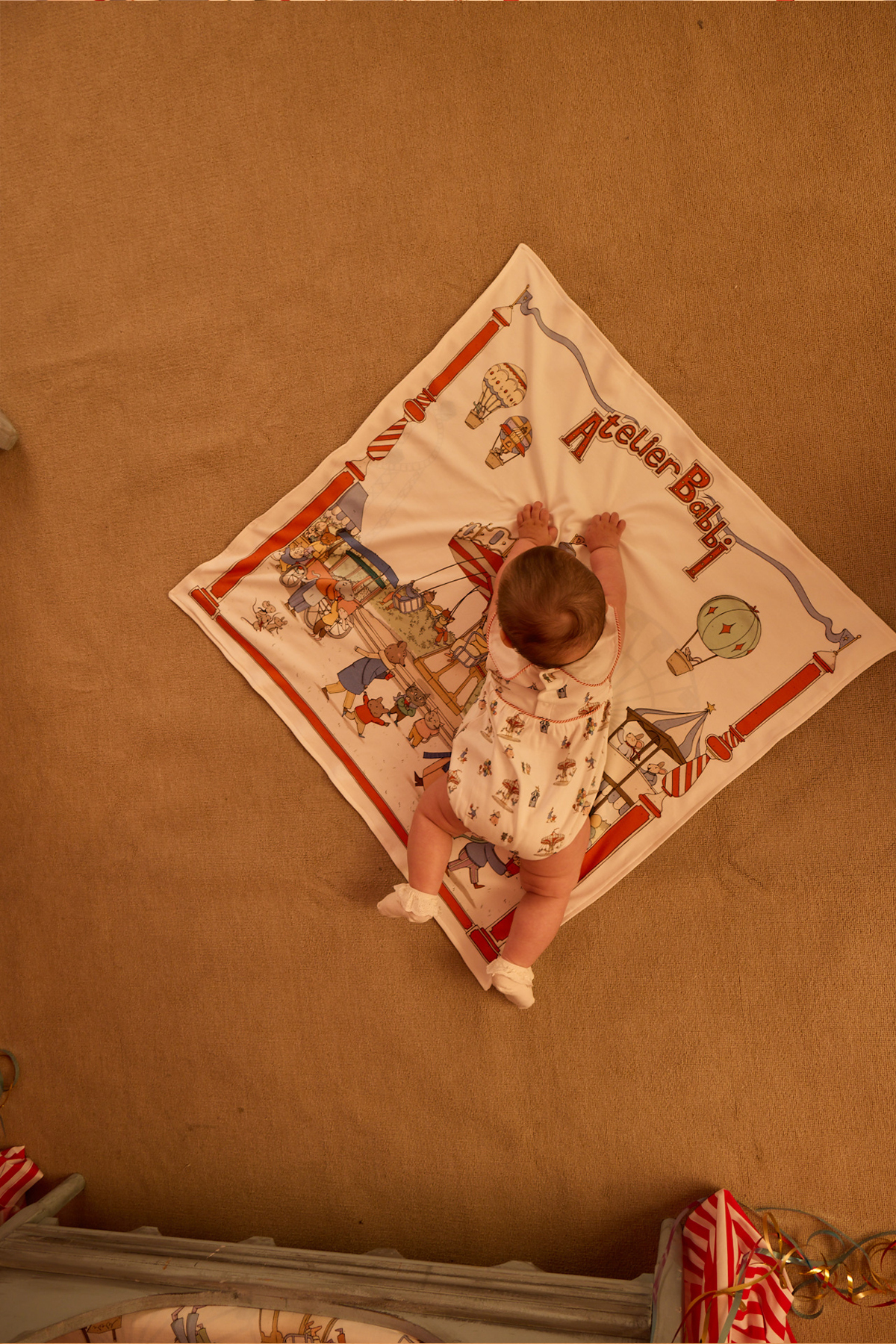 Atelier Babbi %100 Pamuk Çift Taraflı Bebek Battaniyesi - Funfair fotoğrafı 2 (önizleme)