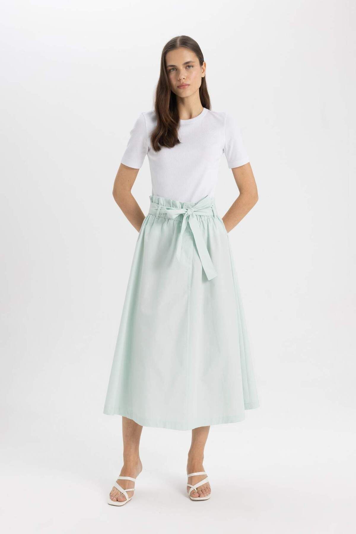 DeFacto-A-Line Regular Waist Poplin Midi Skirt C7238AX24SM 3