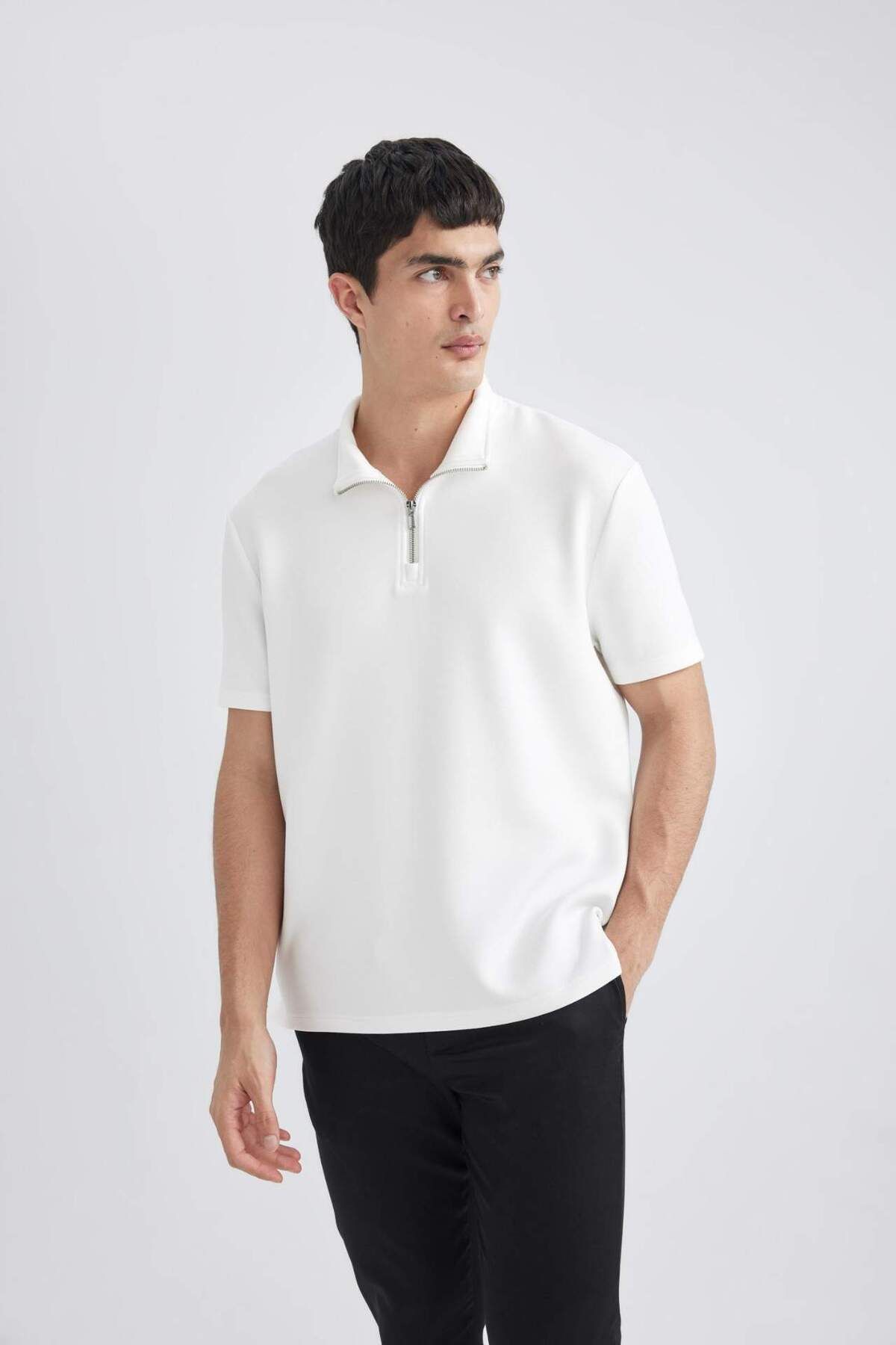 DeFacto-Regular Fit Stand Collar Modal Blend Half Zip Heavy Fabric Short Sleeve T-Shirt B6502Ax24Sp 6