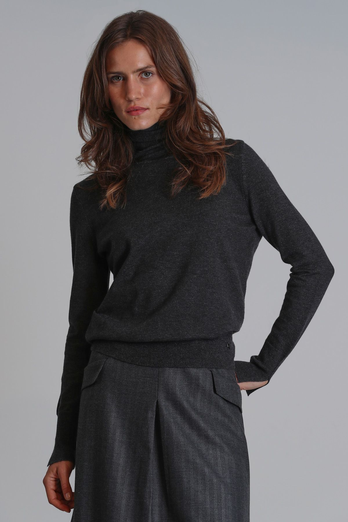 Lufian-Anthracite Burnaby Women's Sweater 3