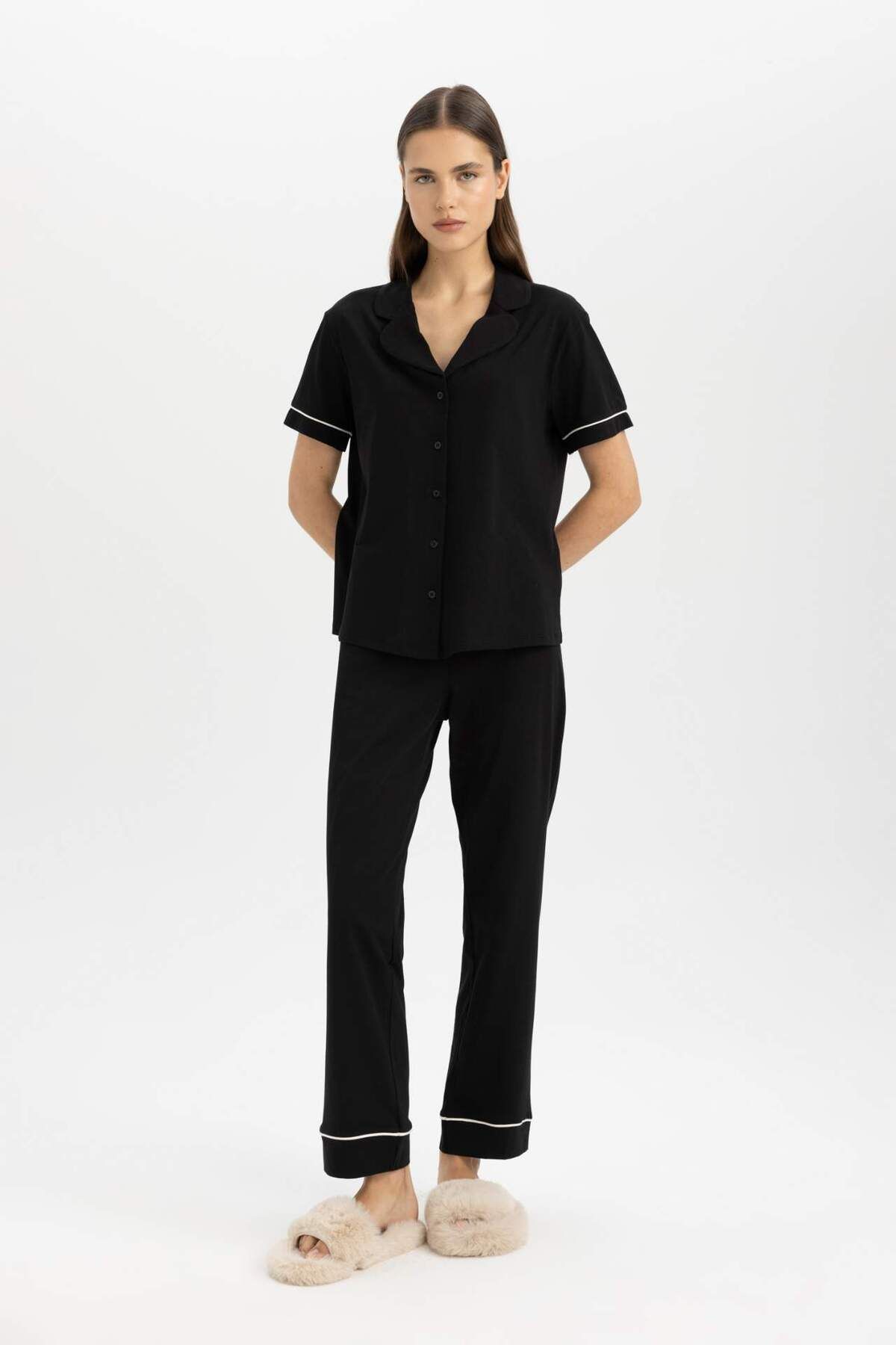 DeFacto-Pajama Sets Regular Fit Short Sleeve Top Long Bottom -Fall in Love D0917Ax24Sm 2