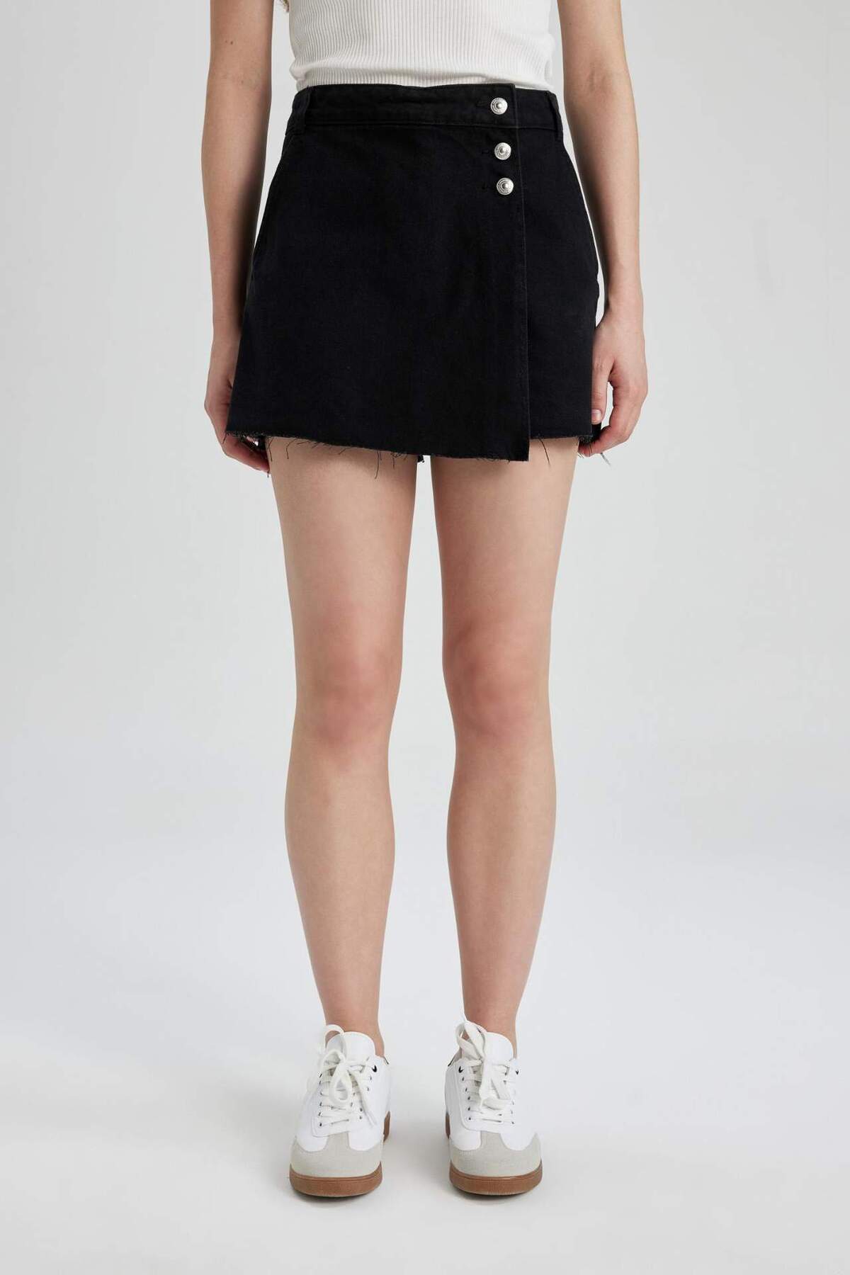 DeFacto-Hohe Taille Jean Shorts Rock C0696AX24SM 1