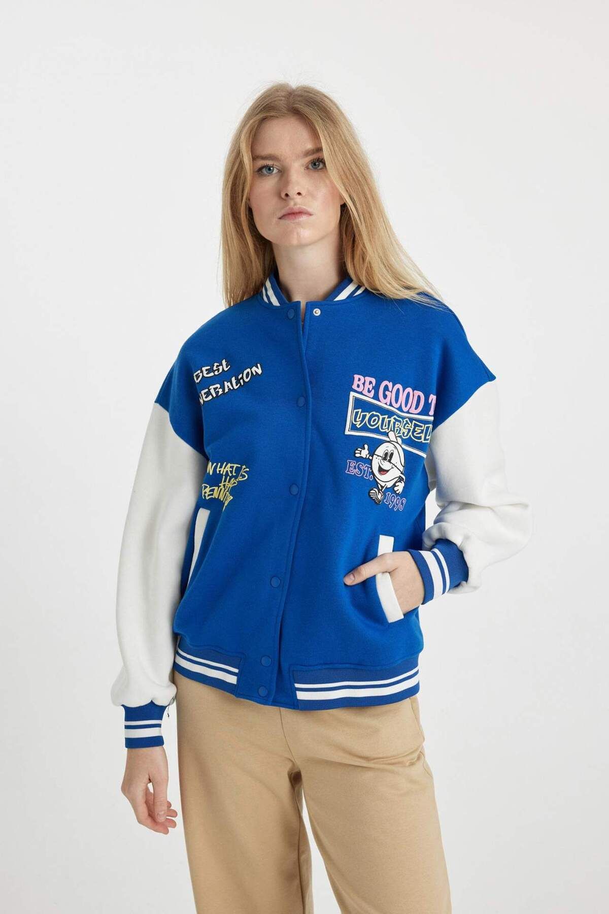 DeFacto-Coool Oversize Wide Fit College Collar Back Printed Thick Bomber Jacket with Snap Pocket B3255Ax24Sp 7