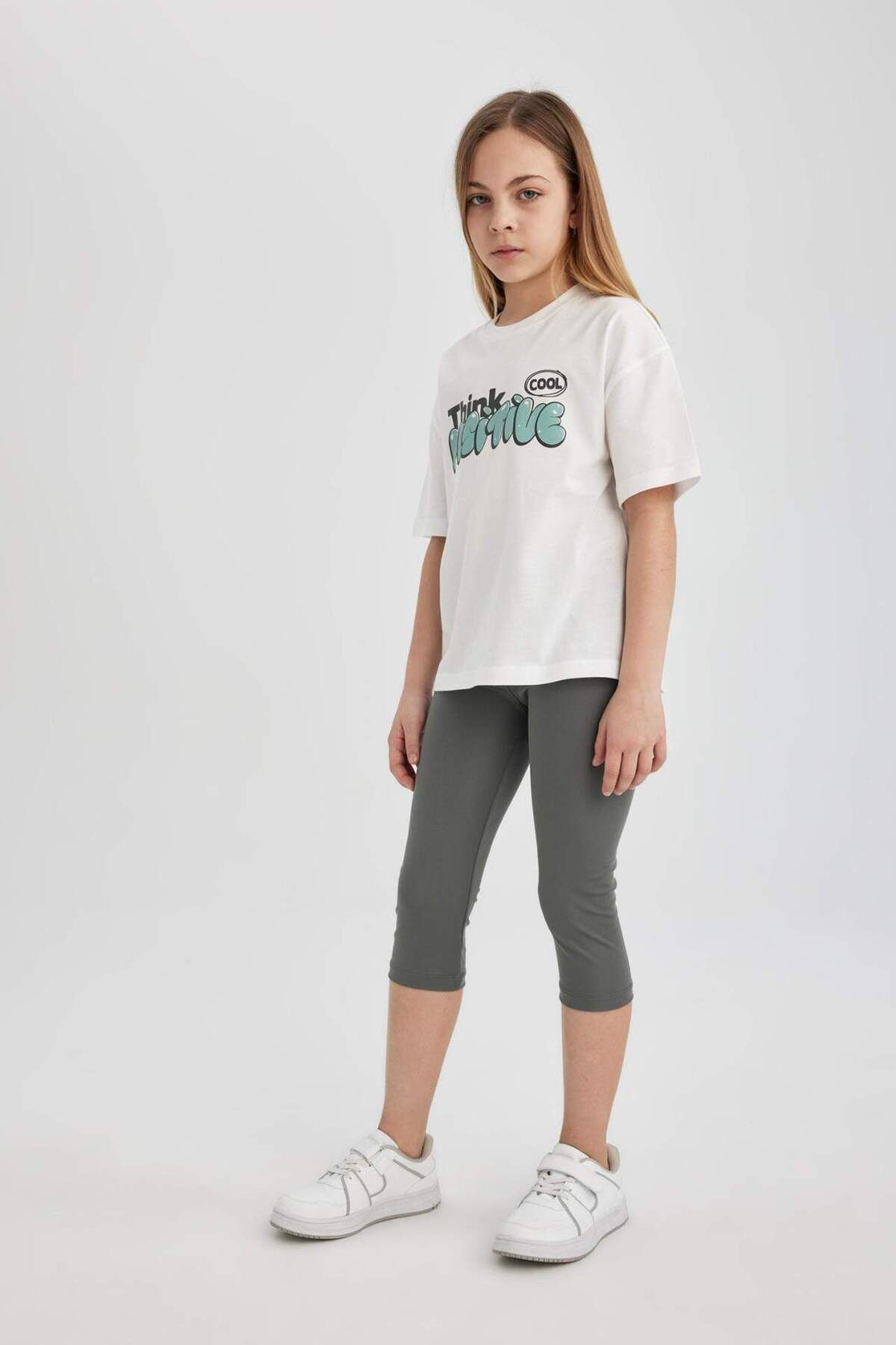 DeFacto-Capri-Strumpfhose für Mädchen C1531A824SM 2