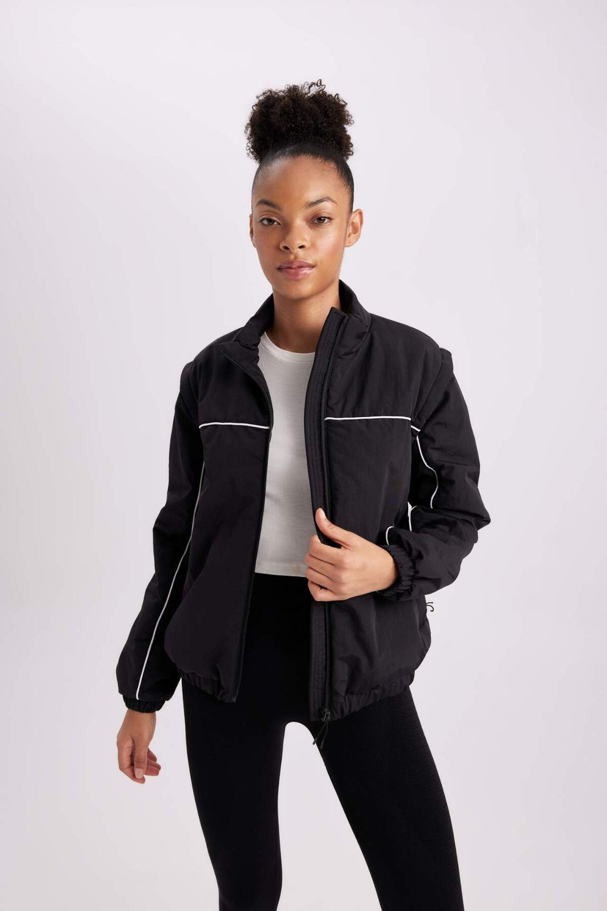 DeFacto-Light Thin Coat with Stand Collar and Detachable Sleeve Detail - Pocketed and Lined B2419Ax24Sp 3