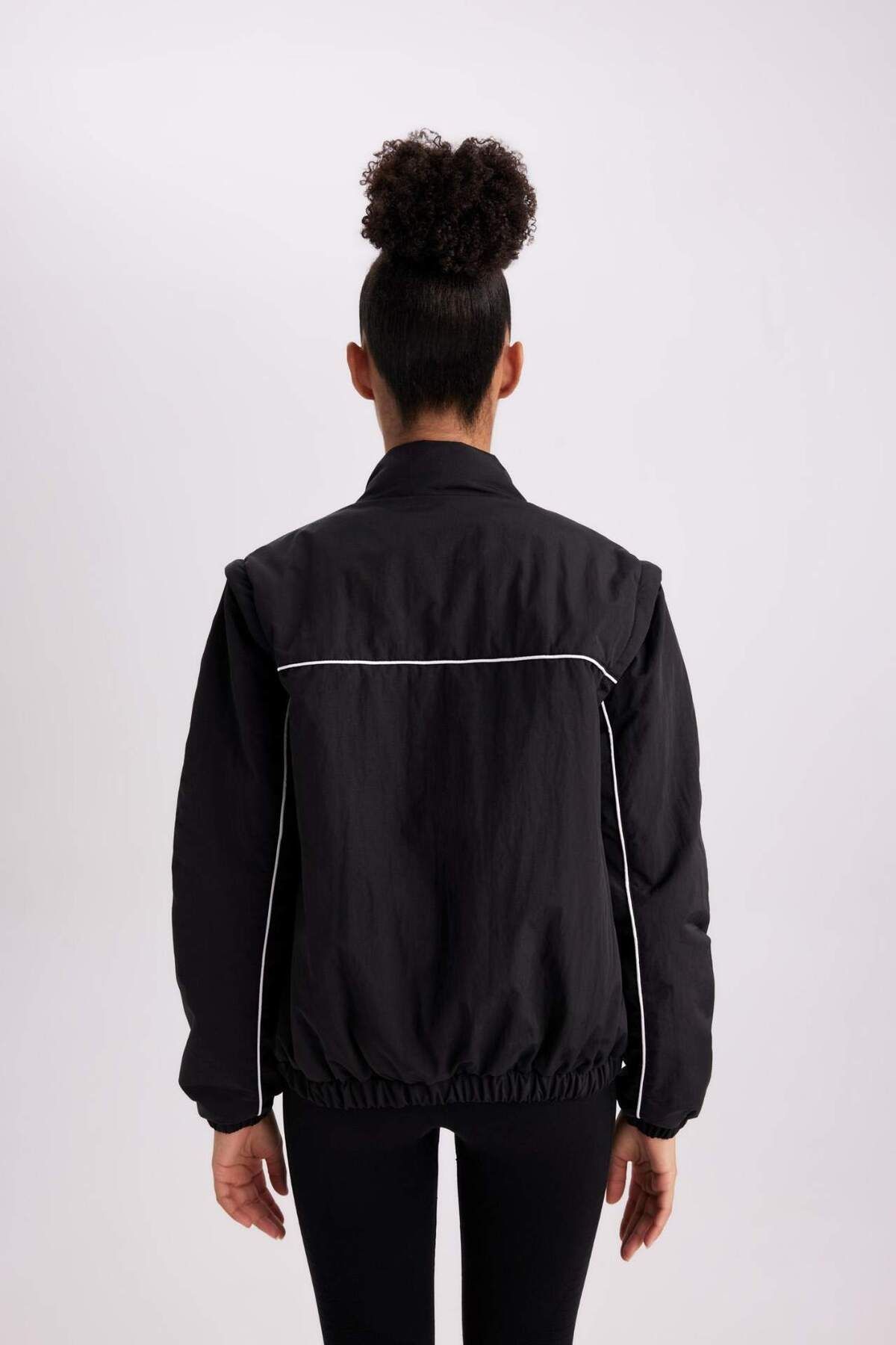DeFacto-Light Thin Coat with Stand Collar and Detachable Sleeve Detail - Pocketed and Lined B2419Ax24Sp 8
