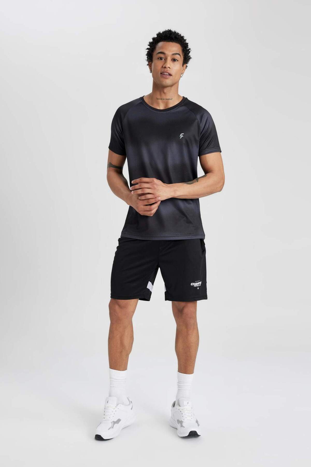 DeFacto-DeFactoFit Slim Fit Sport Shorts B5028AX24SP 4