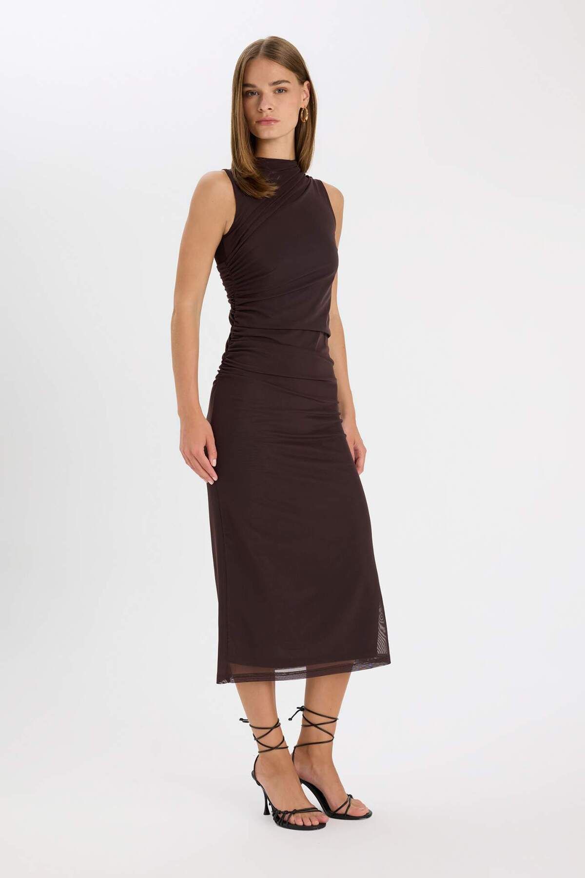 Bodycon Vücudu Saran Yarım Balıkçı Yaka Basic Düz Tül Kolsuz Maxi Abiye Elbise C3519ax24sp