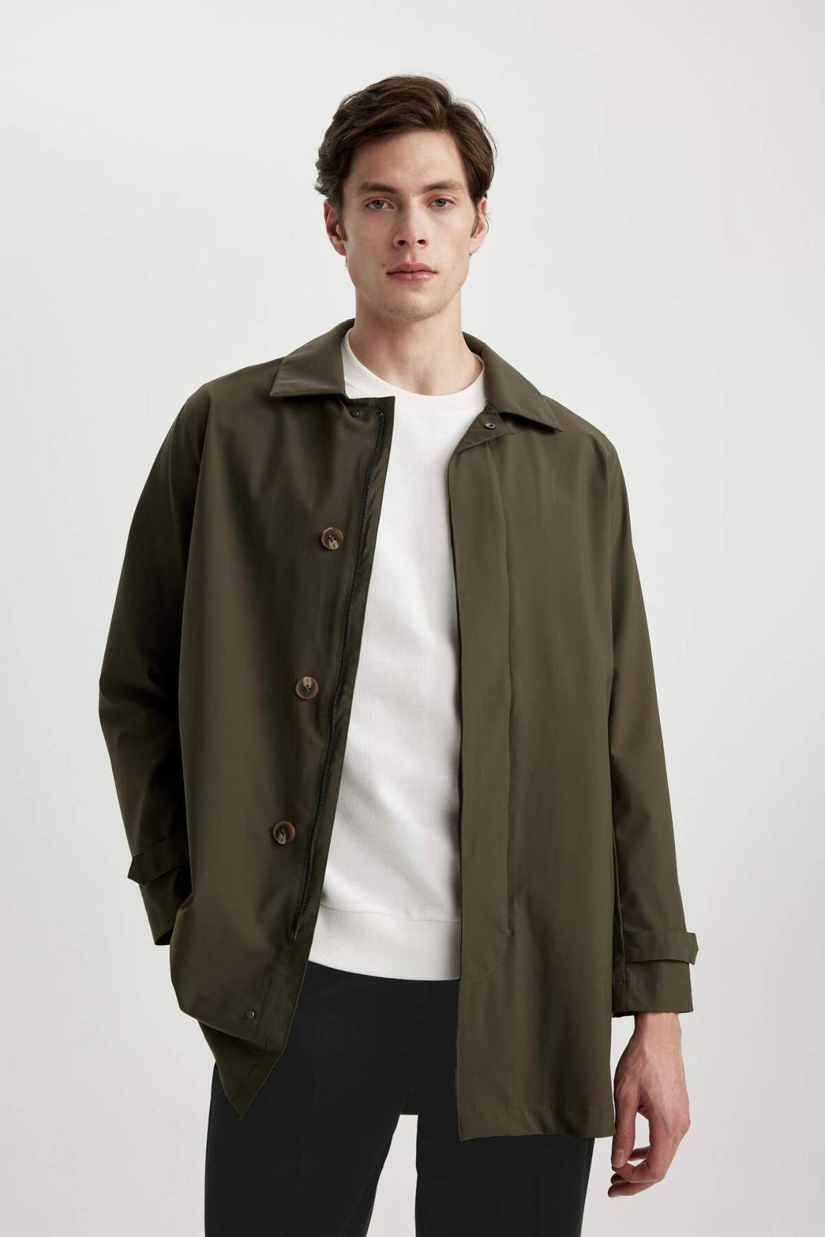 DeFacto-Wasserabweisende, winddichte Slim-Fit-Parka-Mäntel, schmal geschnittener Polokragen mit Reißverschlusstasche B6305AX24SP 4