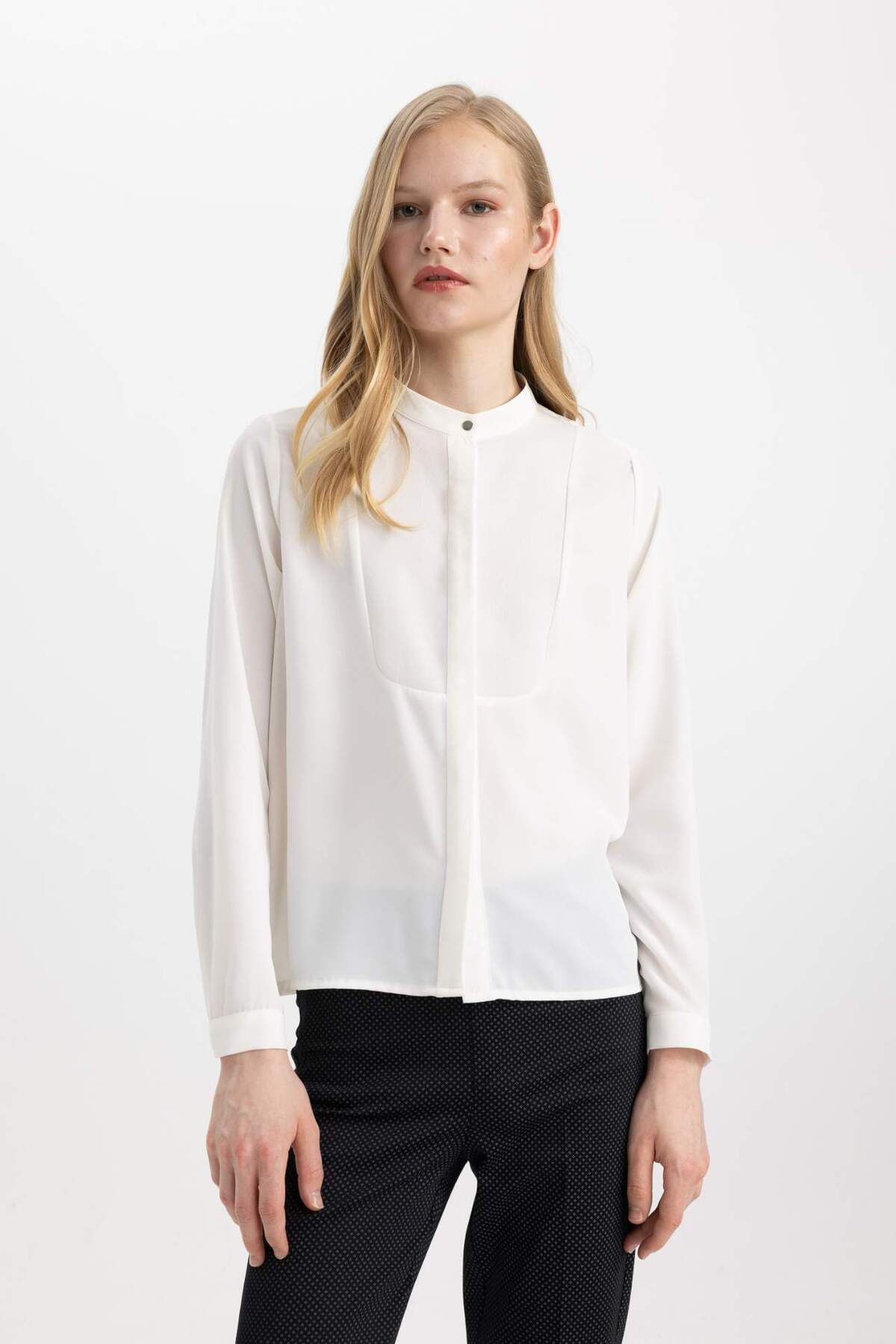 DeFacto-Regular Fit Judge Collar Crepe Long Sleeve Shirt C1137Ax24Sp 1