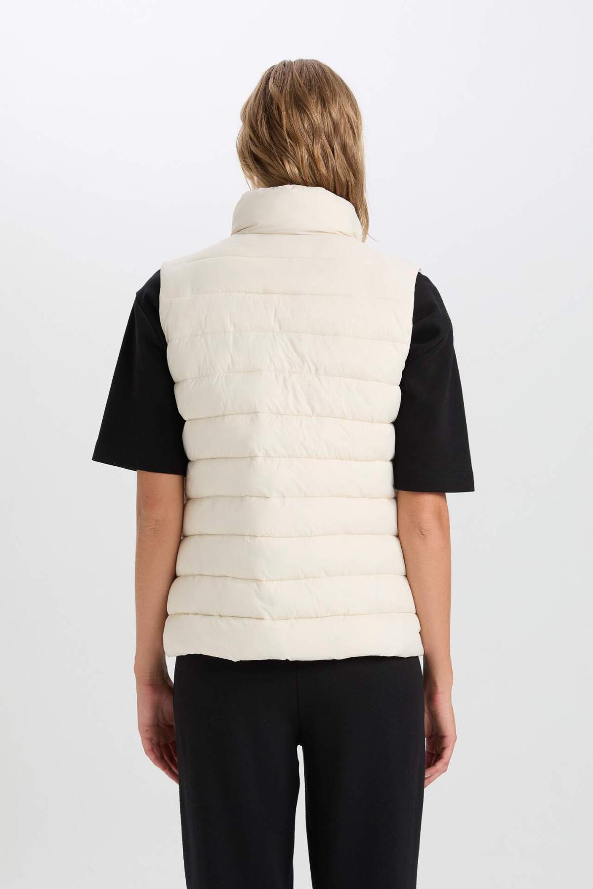 DeFacto-Waterproof Regular Fit Vest 6