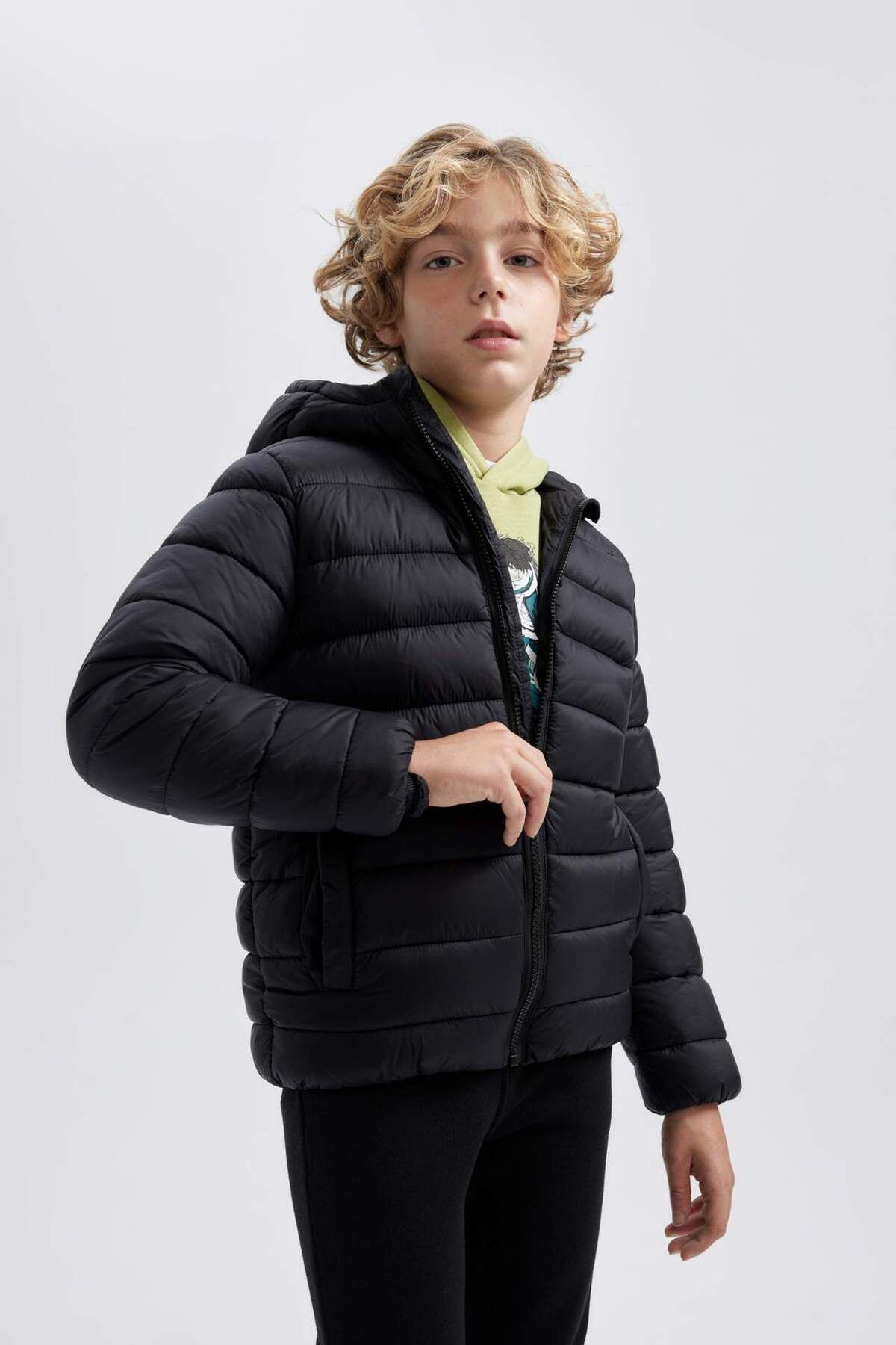 DeFacto-Boy's Water Repellent Hooded Basic Plain down Jacket B1824A824Sp 3