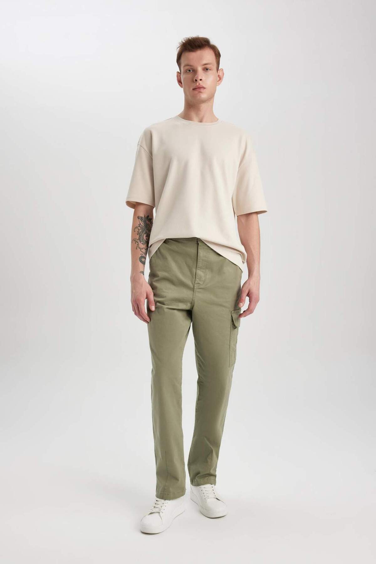 DeFacto-Gabardine-Hose Baggy Fit Gerade Beinform Mit Tasche B3664AX23AU 6