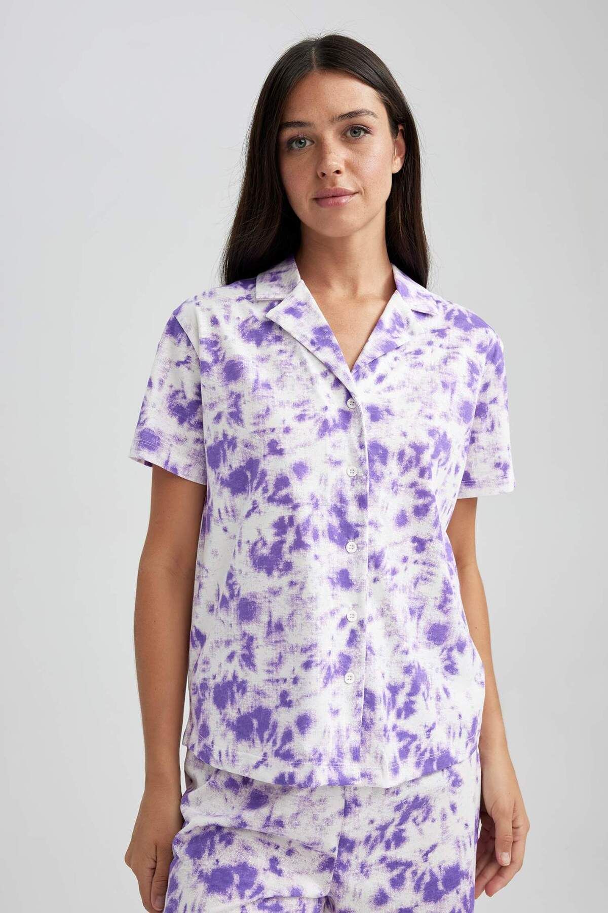 DeFacto-Regular Fit Tie Dye Vzorovaný Krátký rukáv 100% Bavlna Pyžamo Top-Fall in Love A8436AX23HS 1