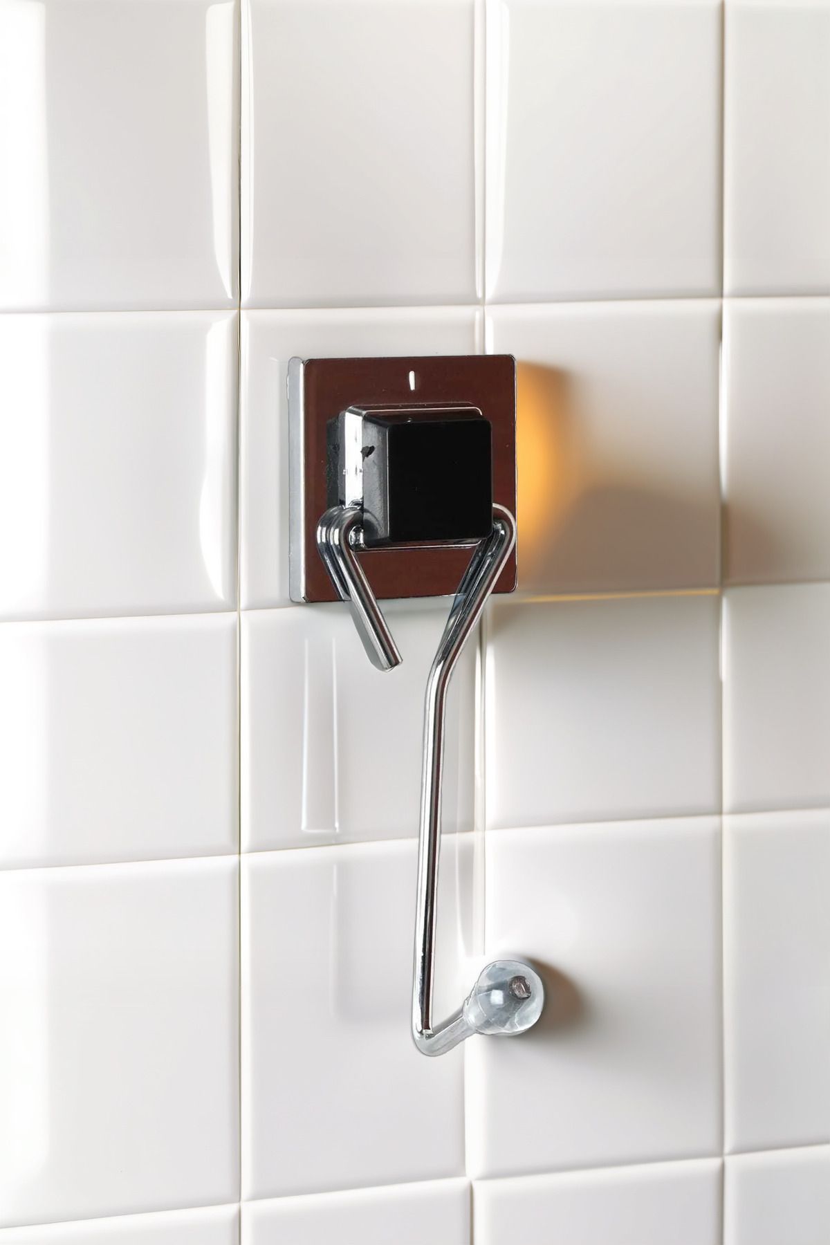 Hagen-Chrome Plated Lifetime Rustproof Single Hanger Unassembled Adhesion Towel Rack Wall Mounted Hanger 2