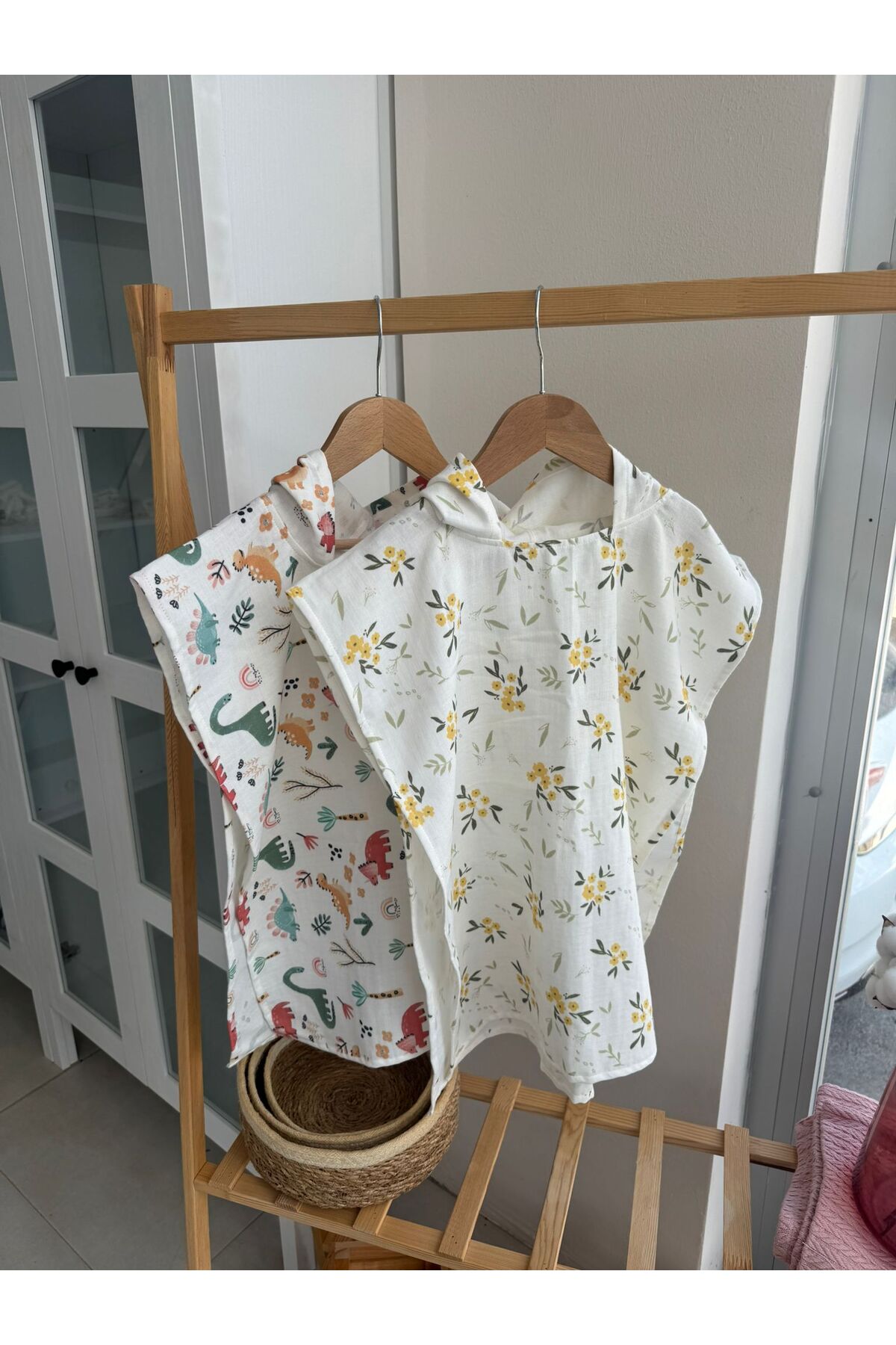 Pure Baby Organik %100 Pamuk Kapşonlu Kız Çocuk, Bebek Plaj Panço, 5 Yaşa Kadar Kullanılabilir fotoğrafı 2 (önizleme)