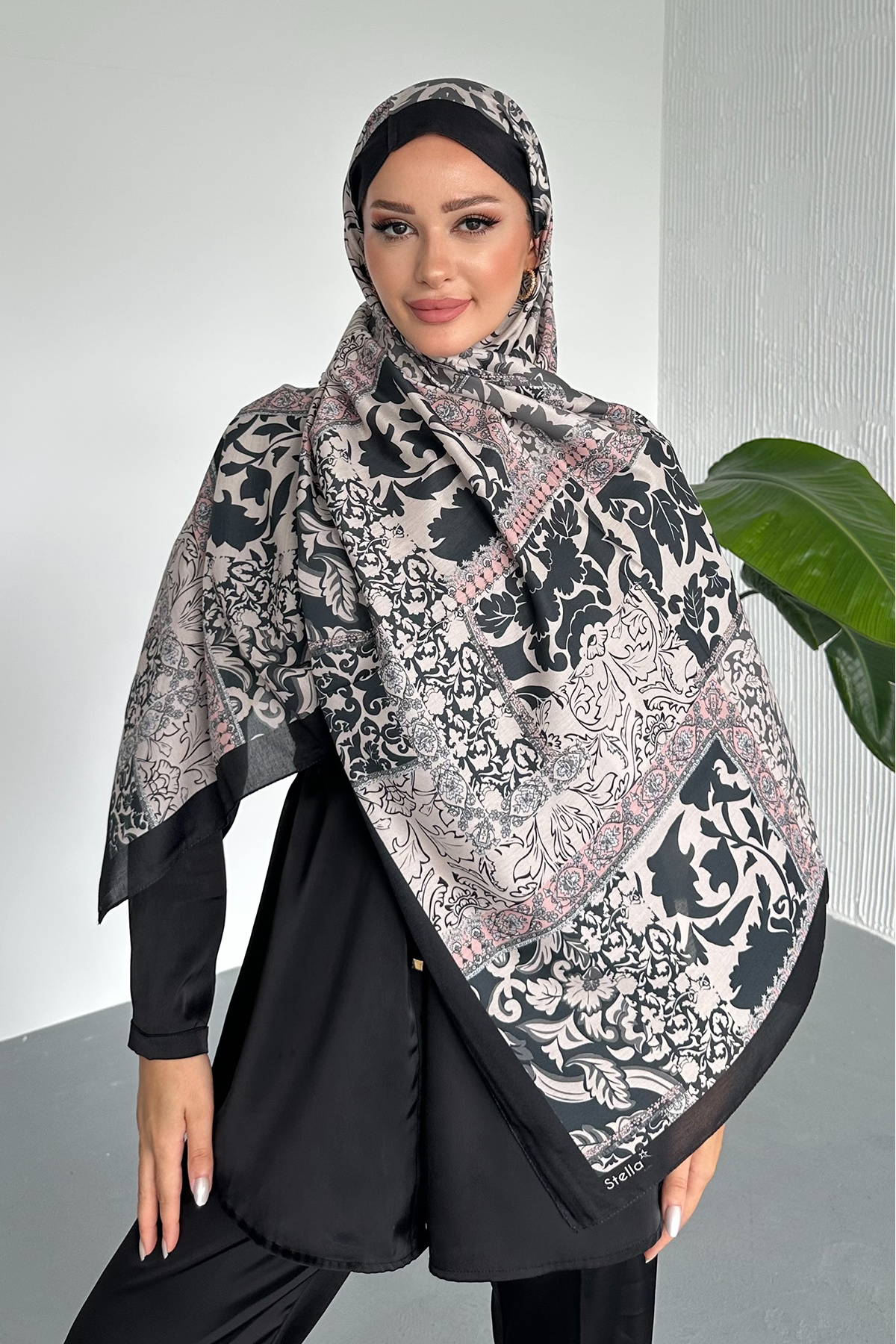 Stella Eşarp-Patch Ethnic Patterned Colorful Soft Cotton Shawl 1