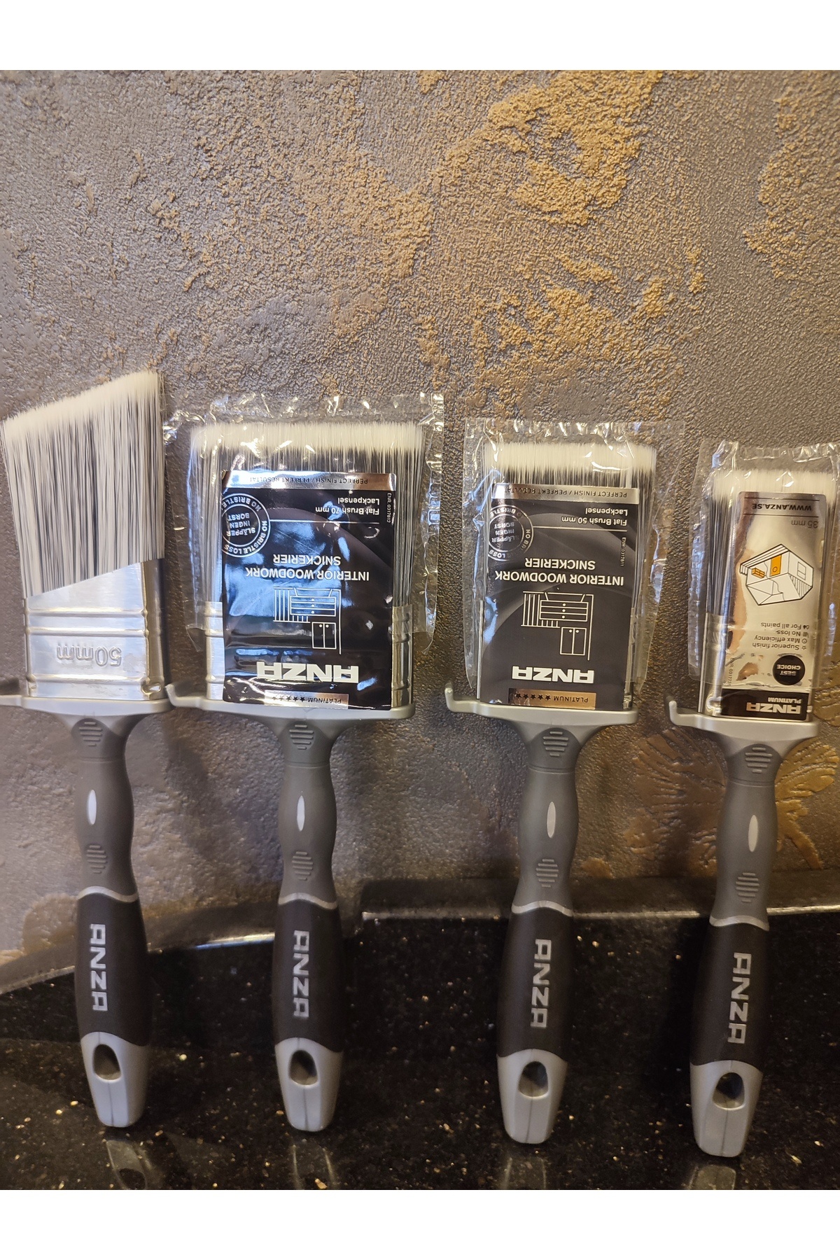 Jotun Anza platinum gri kestirme fırça seti