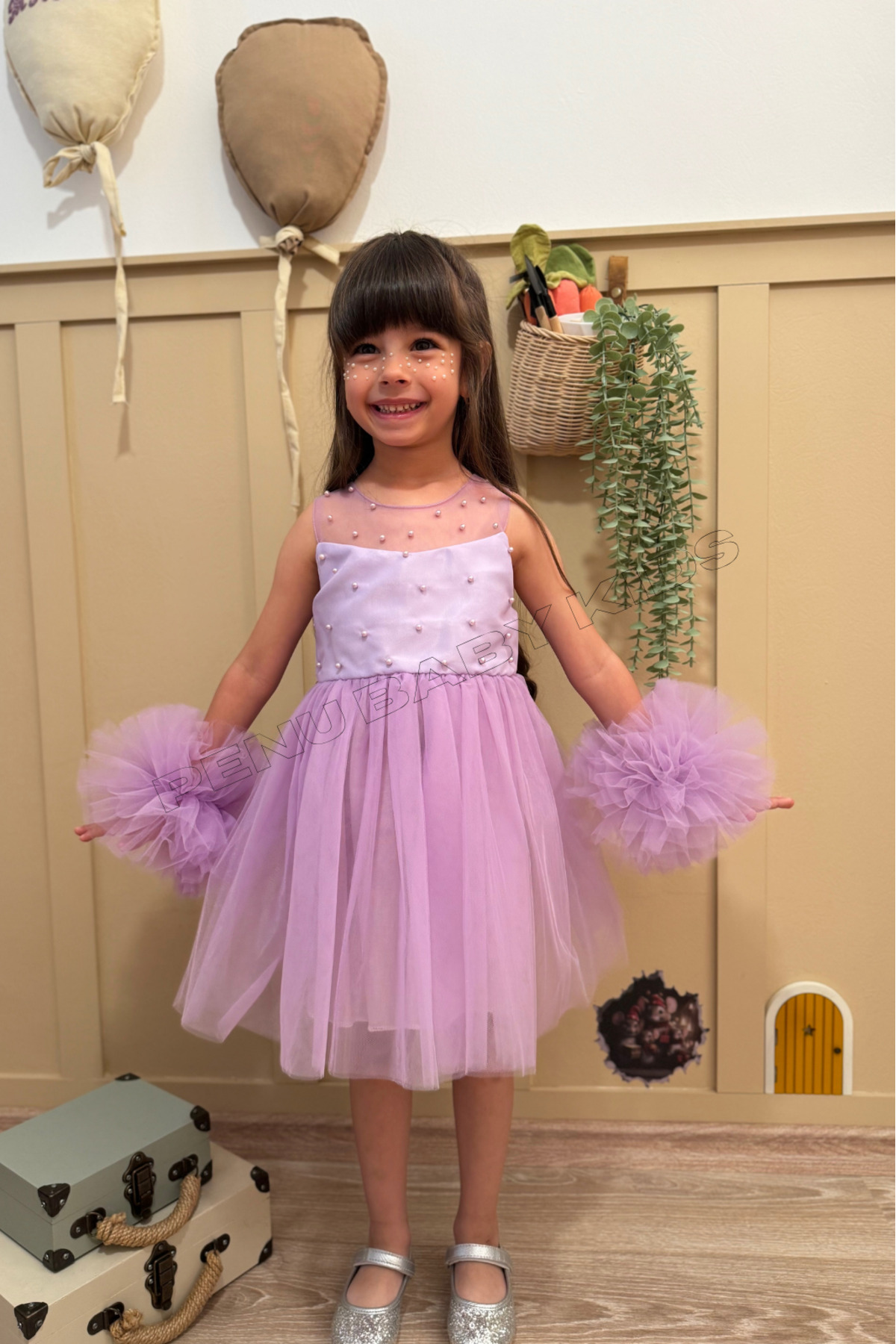 penu baby kids Lila Ponpon Detaylı İnci Süslemeli Pamuk Astarlı Kız Çocuk Kız Bebek Elbise fotoğrafı 4 (önizleme)