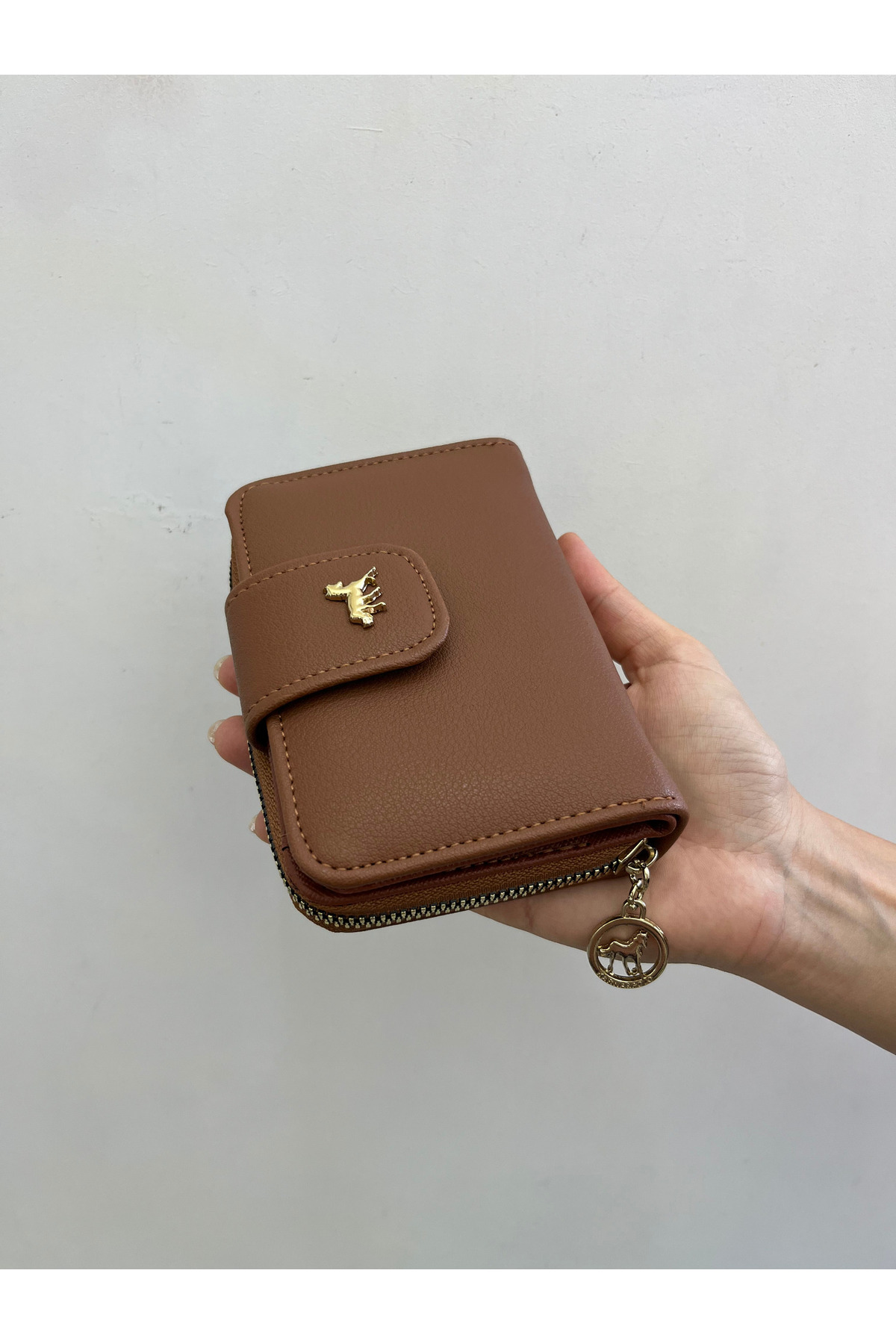 shiny ever  Ortaboy Taba Kadın Deri Cüzdan Gold Detaylı - Görsel 5