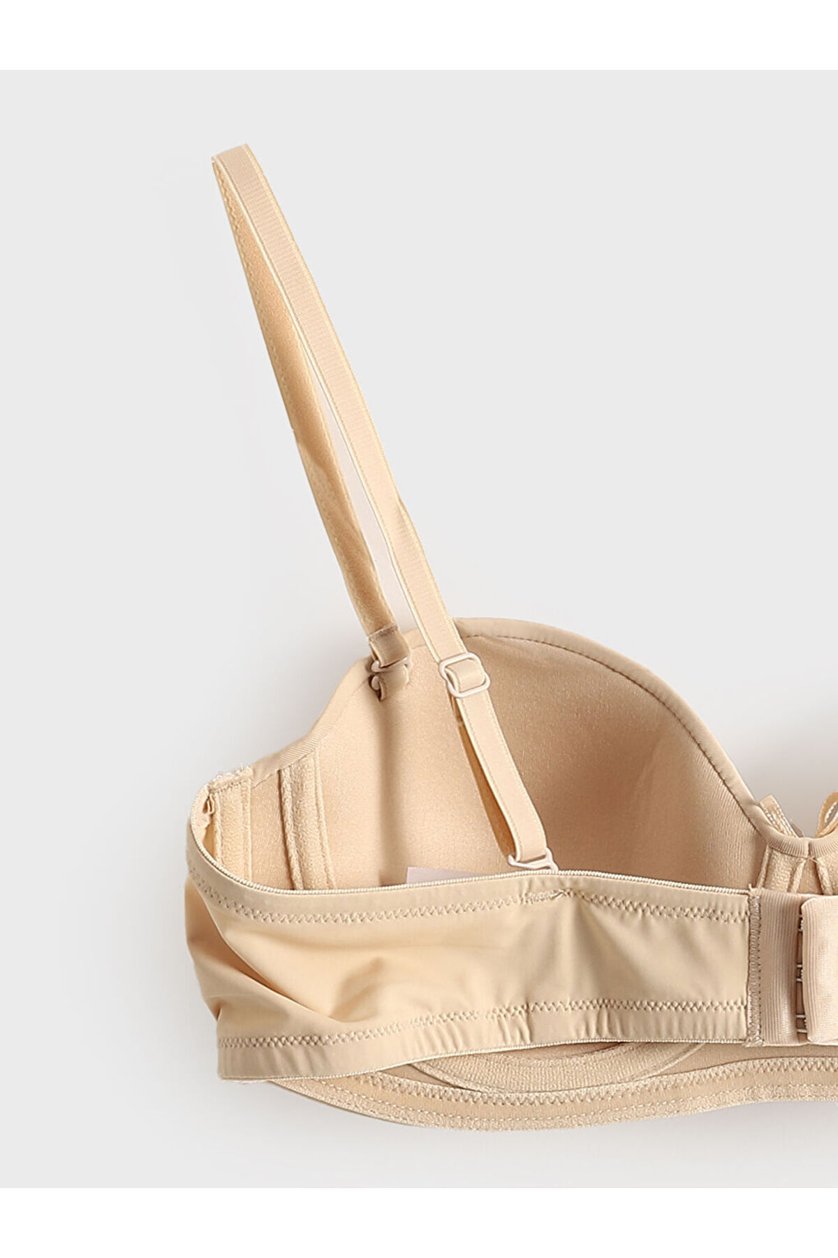 LC Waikiki-Create Your Style from Uzg Store |   Underwire Padded Strapless Bra 6