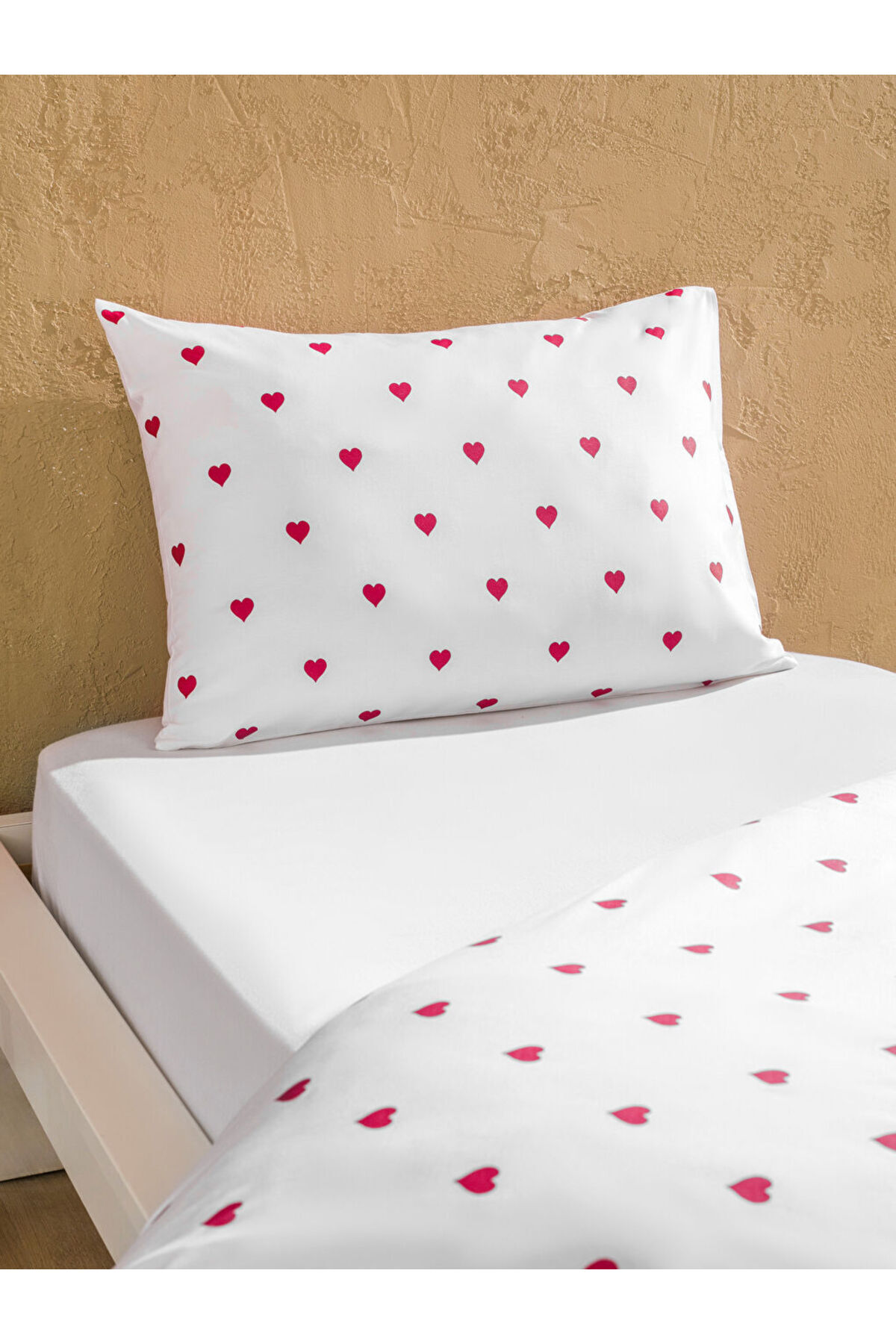 LC Waikiki-Sparkling Selections from Shining Store |   Heart Printed Single Duvet Cover Set 3