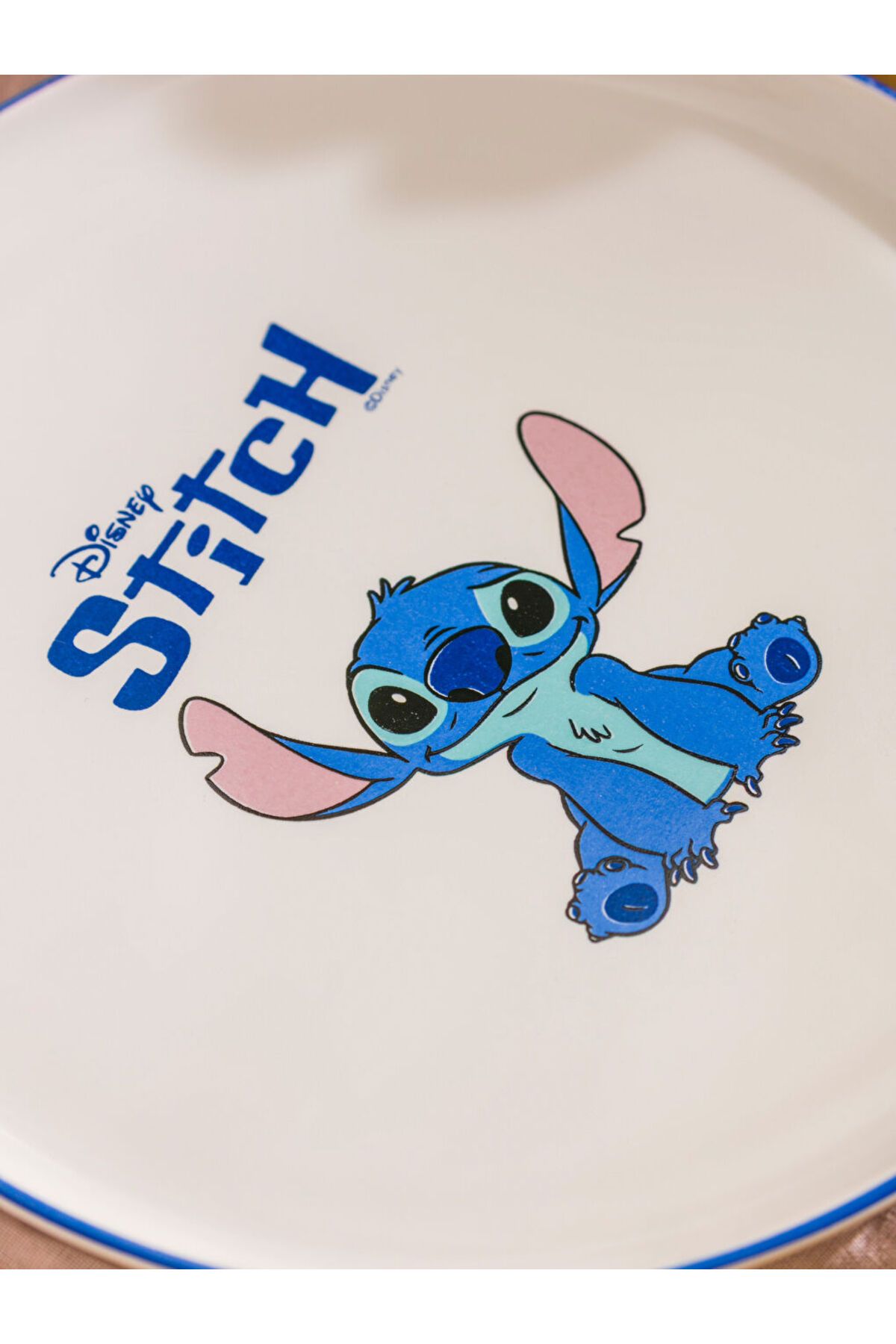 LC Waikiki-Sparkling Selections from Shining Store |   Mixed Lilo and Stitch Printed Ceramic Pie Plate 22 cm 3