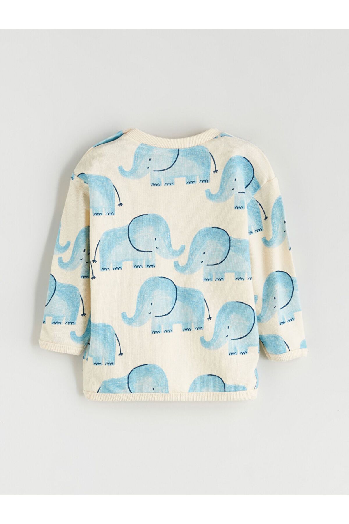 LC Waikiki-Sparkling Selections from Shining Store |   Ecru Printed Baby Boy Sweatshirt and Sweatpants Set of 2 4