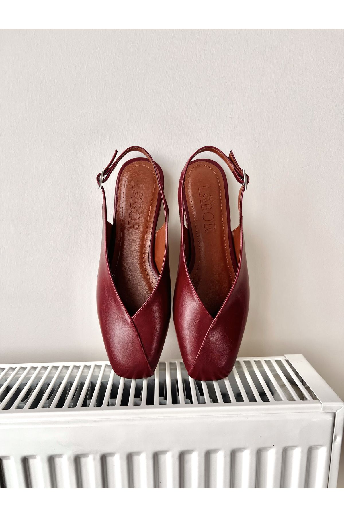 labor Selection-Blunt Toe Stitching Detail Open Back Ballerinas 3