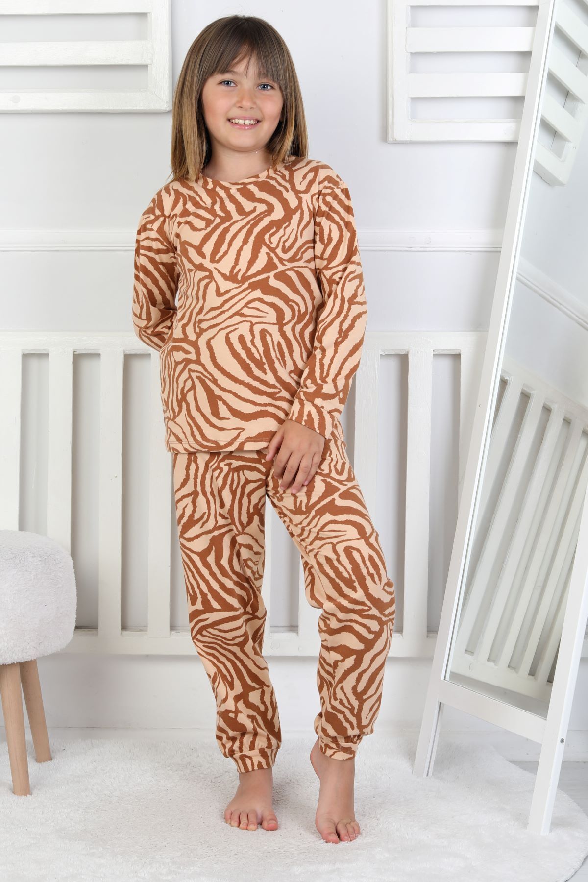 zuzunga Kaplan Desenli Kız Çocuk Pijama Takımı fotoğrafı 2 (önizleme)