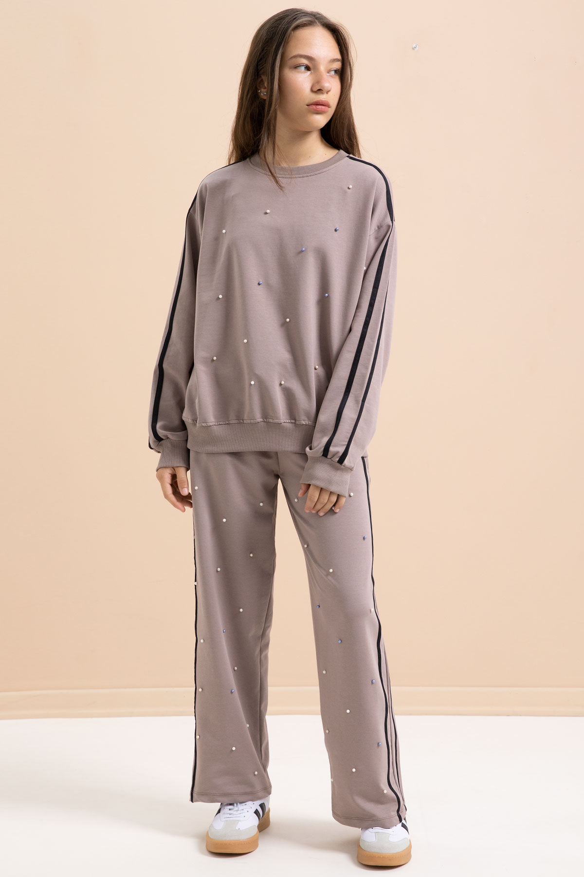 Brown Pearl Embroidered Crew Neck Girls Striped Tracksuit 21294