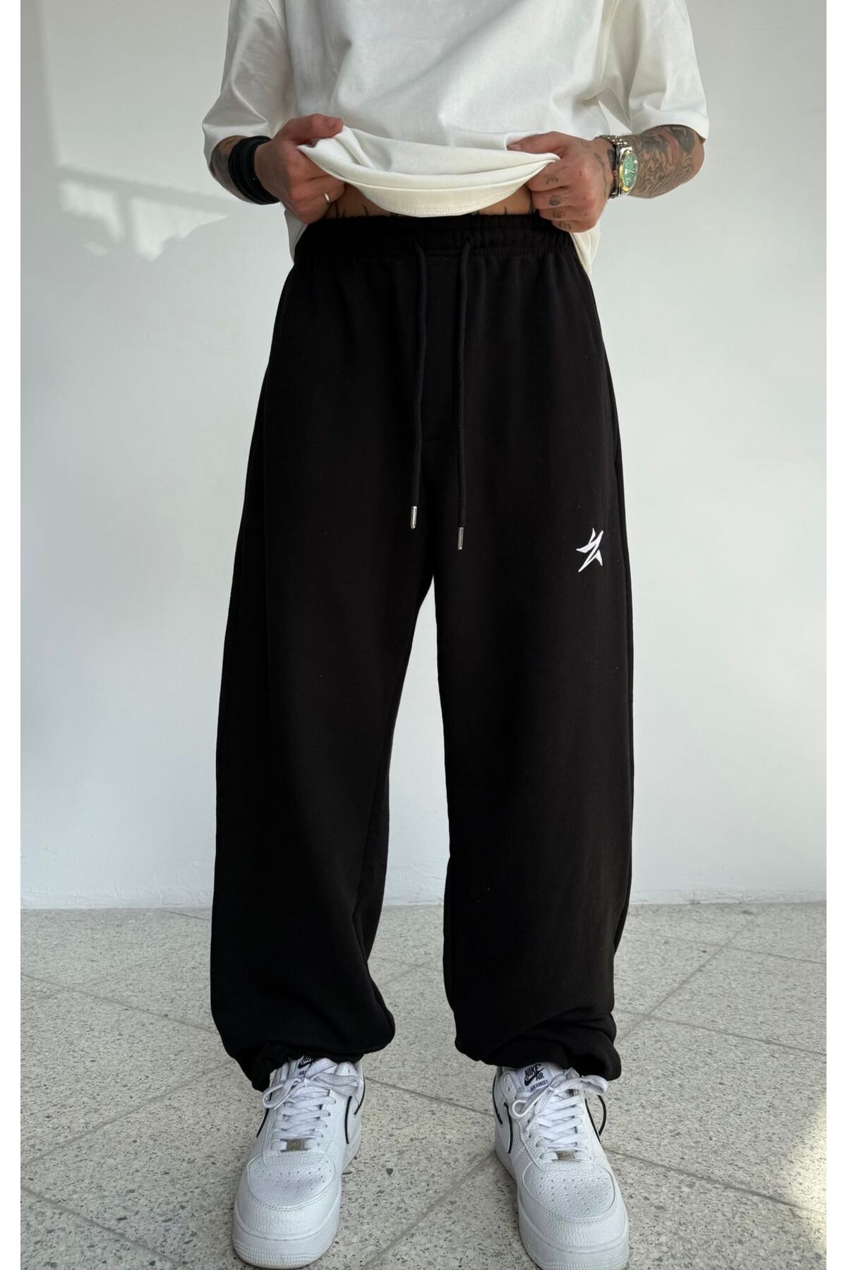 zaee  Star Nakışlı Her Mevsim Giyilebilen Ayarlanabilir Paça Bol Eşofman Altı - Görsel 4