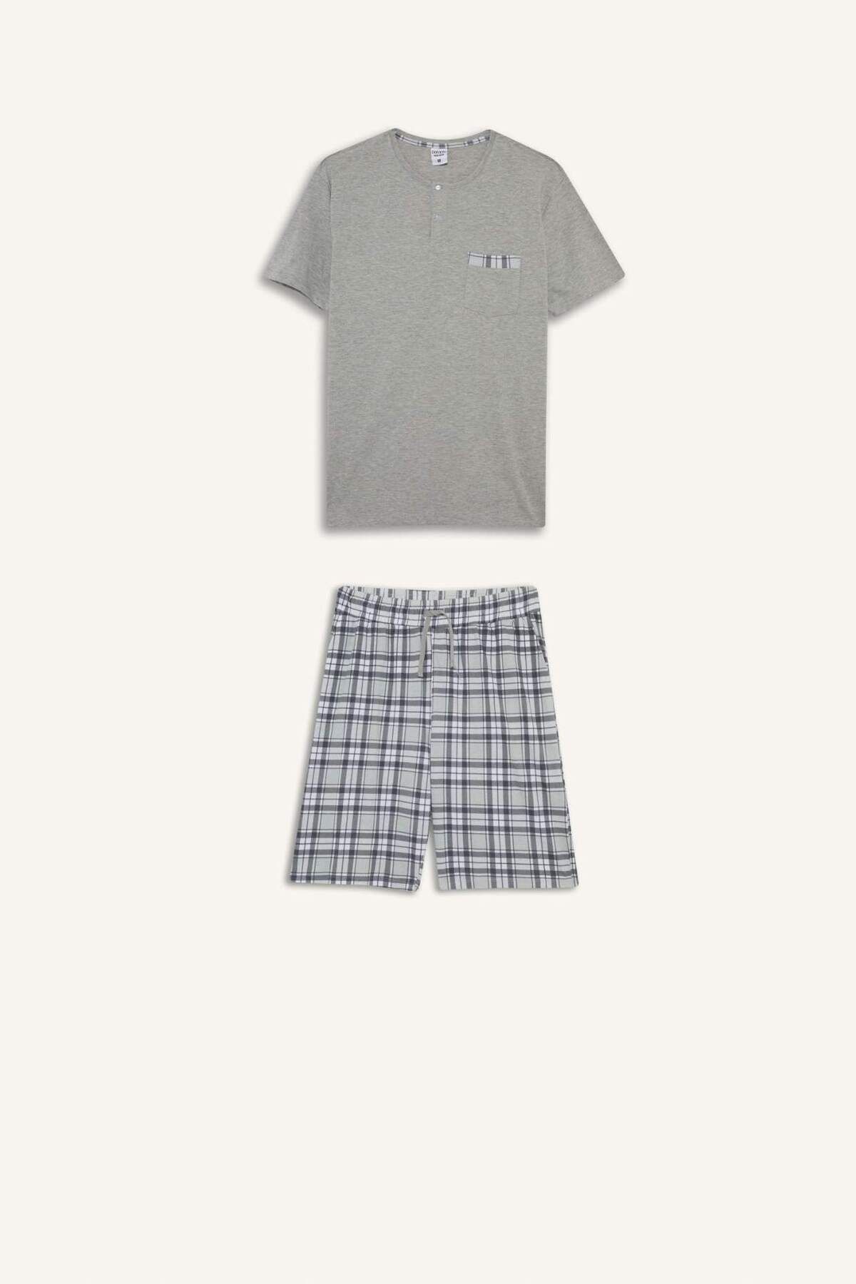 DeFacto-Pajama Set Regular Fit Short Sleeve Top Checked Shorts E7185Ax25Hs 8