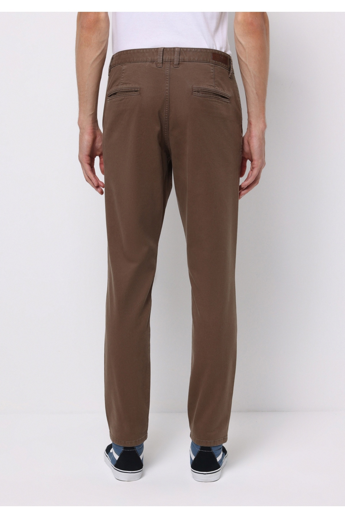 Colin's-Slim Fit Mid Waist Straight Leg Men's Brown Trousers 2