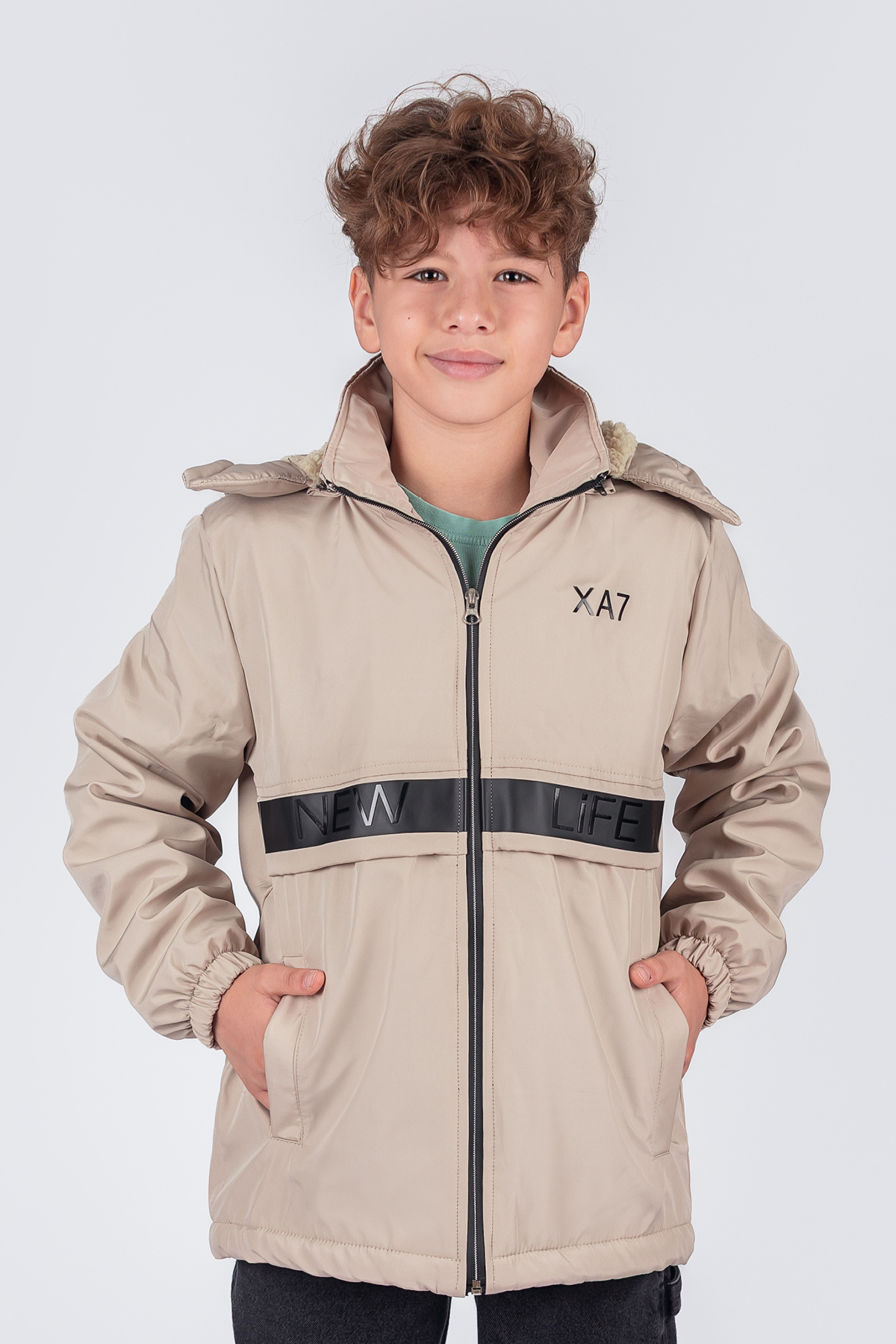 پینا کیدز کاپشن زمستانی پسرانه با کلاه جداشونده و طرح New Life KM7361