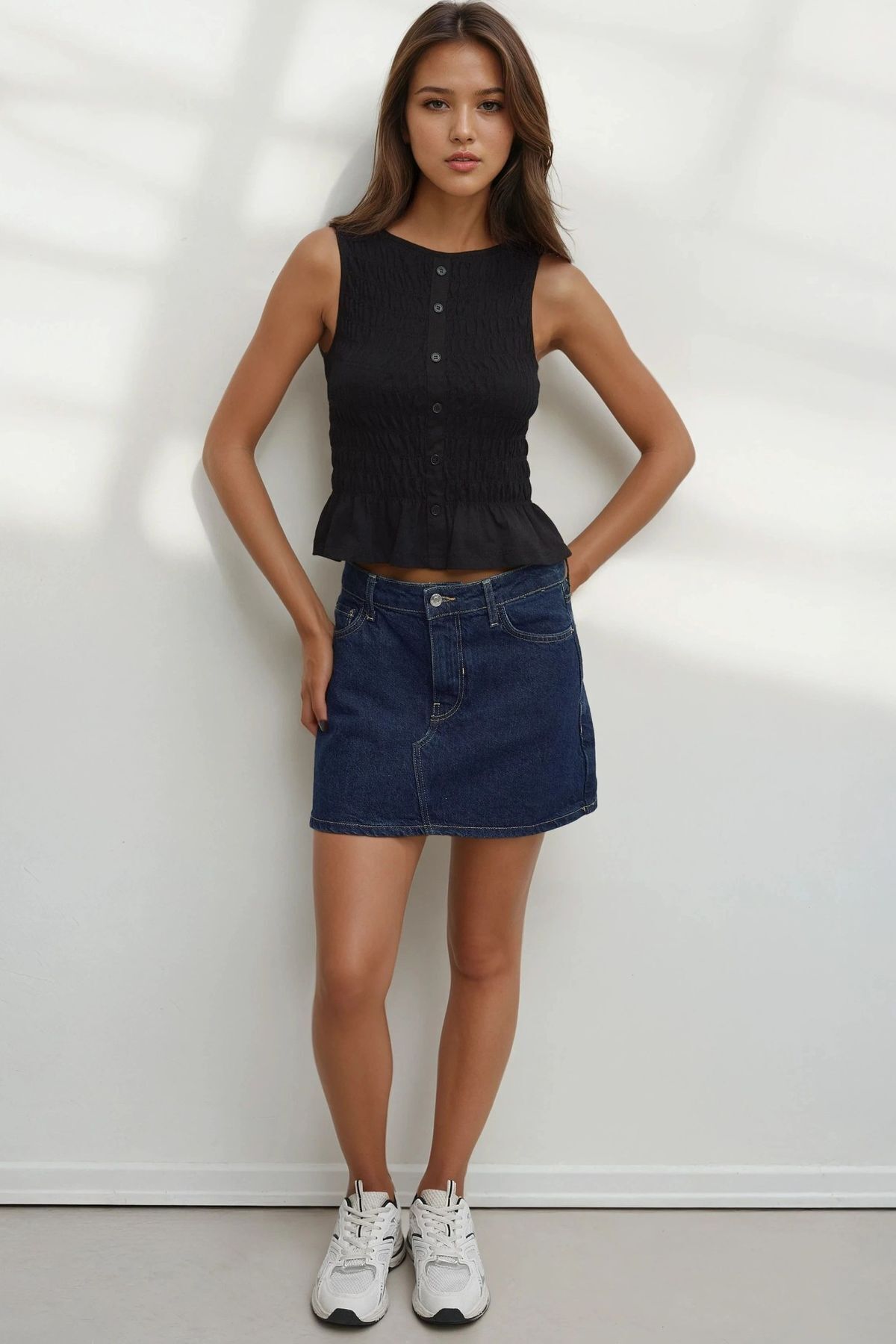 Hiccup-Textured Round Neck Stretchy Top 3