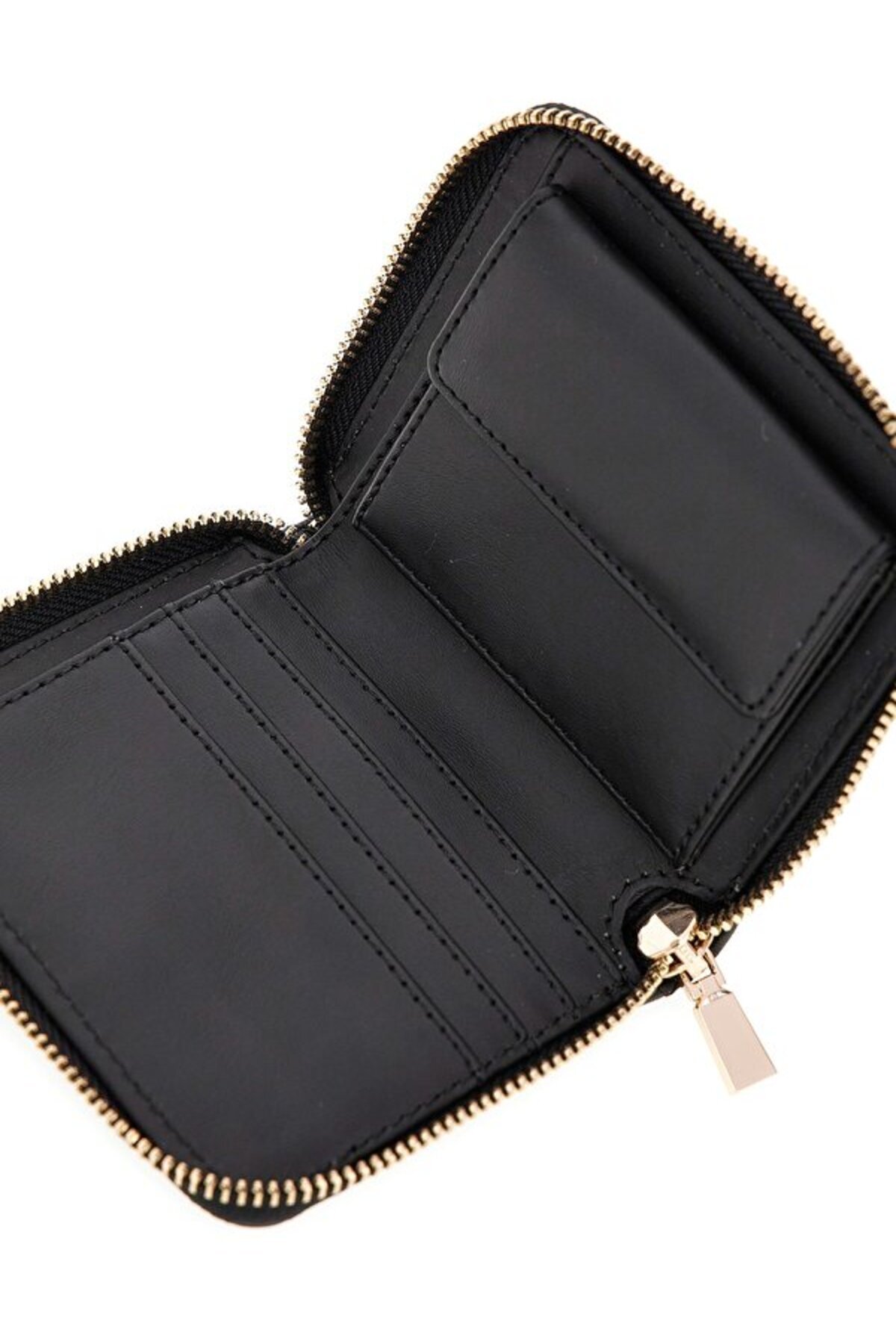 Guess-Giully II Slg Черно дамско портмоне SWQG9673137 3