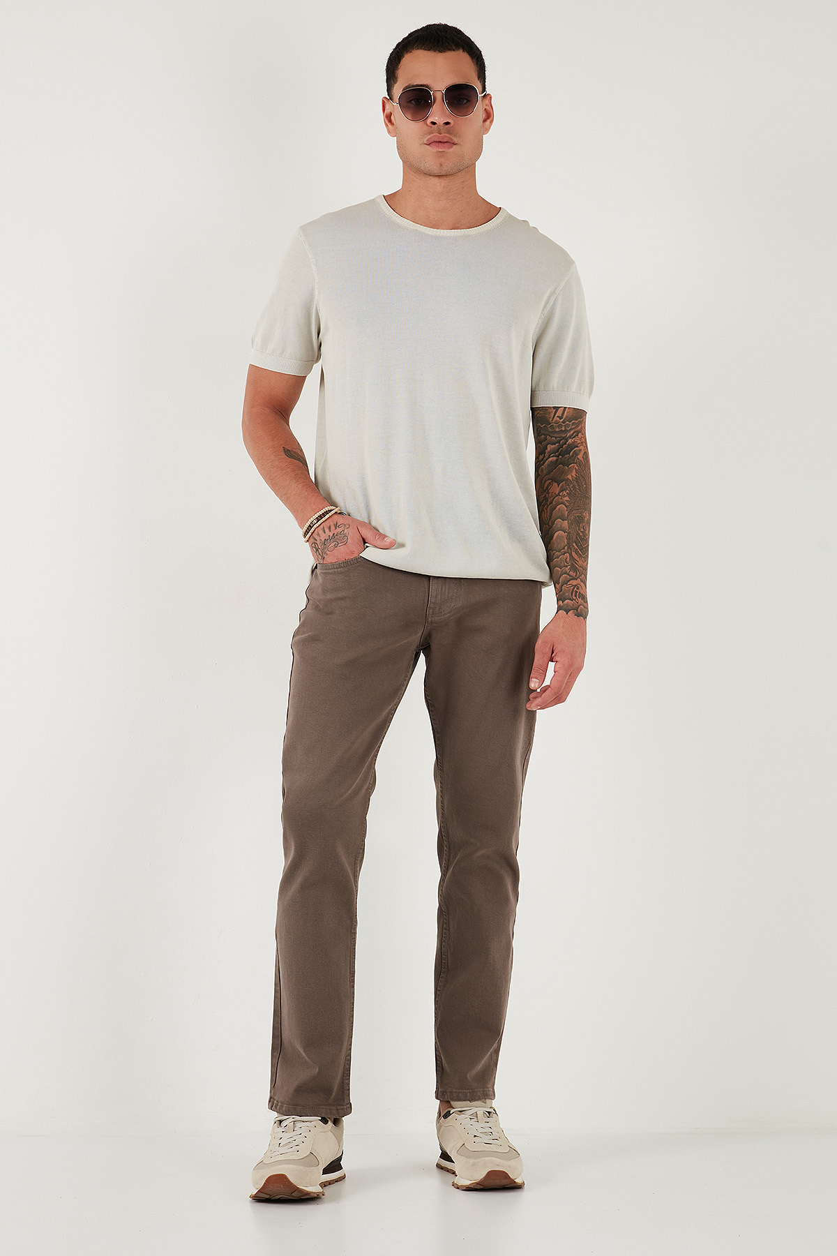 بوراتی شلوار جین مردانه راسته، کمر معمولی، جنس کتان، مناسب برای راحتی بیشتر، کد ۴۴۱۲C۱۹TEXAS