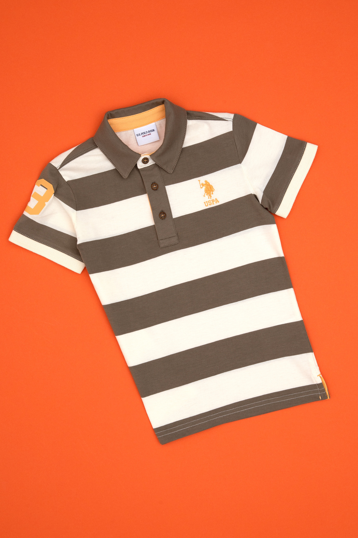 یو اس پولو تی شرت پسرانه طرح سمور کد ۵۰۳۰۰۰۶۱-VR052 یو اس پولو تی شرت پسرانه طرح سمور کد ۵۰۳۰۰۰۶۱-VR052