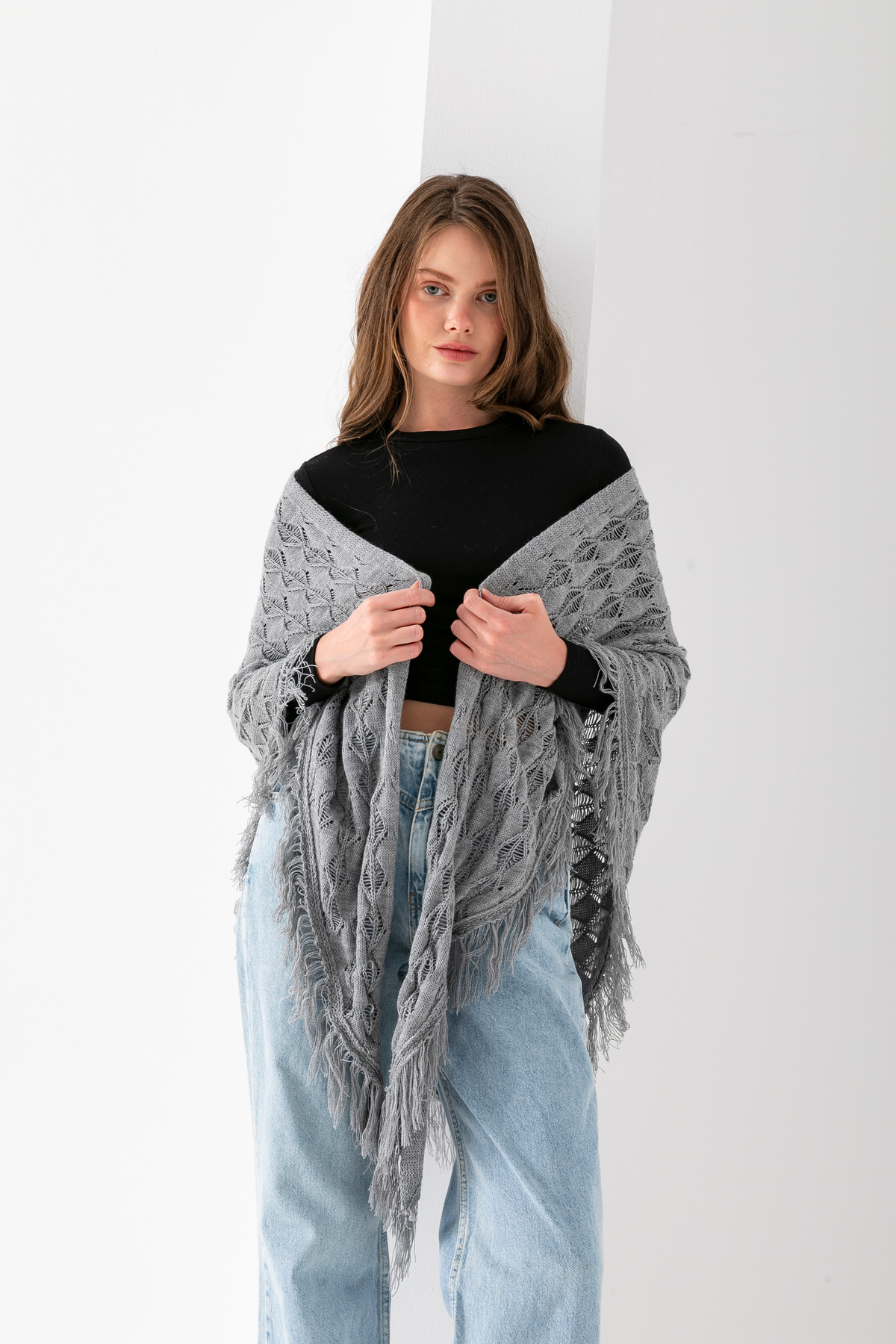 T Crazy-T-Crazy Openwork Patterned Triangle Shoulder Shawl, Stylish and Practical Knitwear Knitted Accessory with Tassels, Triangle Knitwear Shawl 3