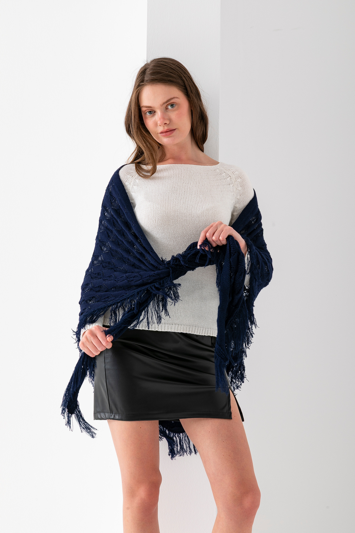 T Crazy-T-Crazy Openwork Patterned Triangle Shoulder Shawl, Stylish and Practical Knitwear Knitted Accessory with Tassels, Triangle Knitwear Shawl 6