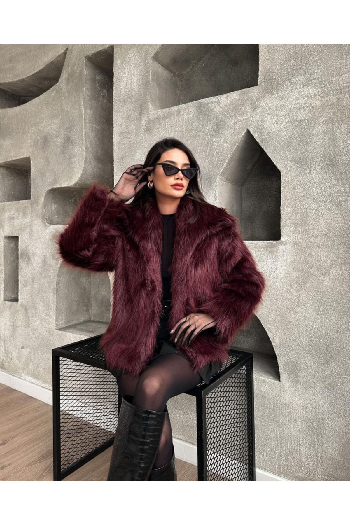 Viskosa Tüy Dökmeyen Kadın Kürk Oversize Kaban, Trend Moda, Rahat Kalıp ve Zarif Kışlık Mont görsel 7