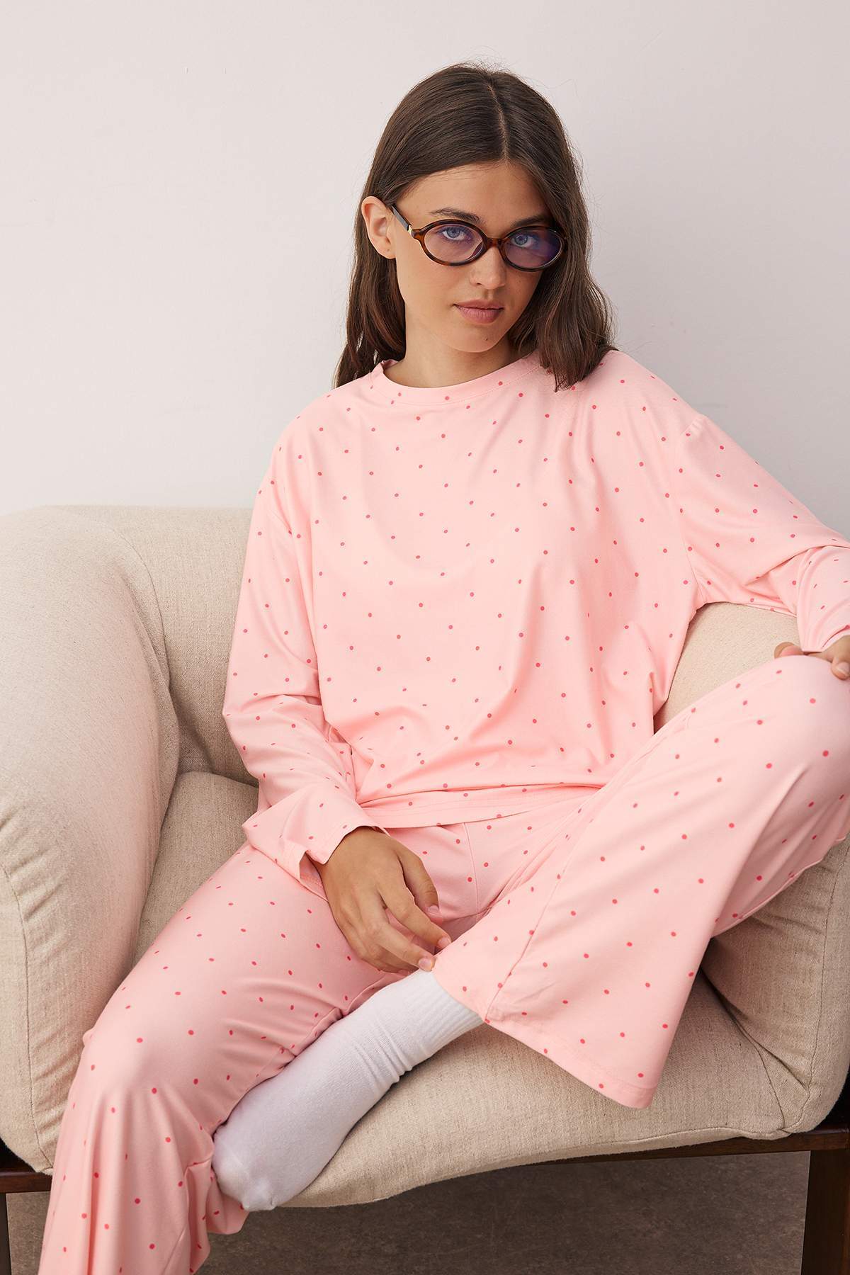 Trendyolmilla  Somon Puantiyeli Yumuşak Tuşe Örme Pijama Takımı THMAW26PT00045